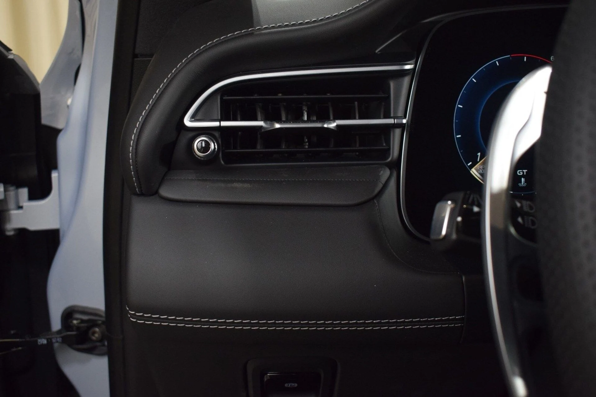 mph027_1080854995_cdb2f9673a3e9d67f877b069edc08b18x_fb49486593