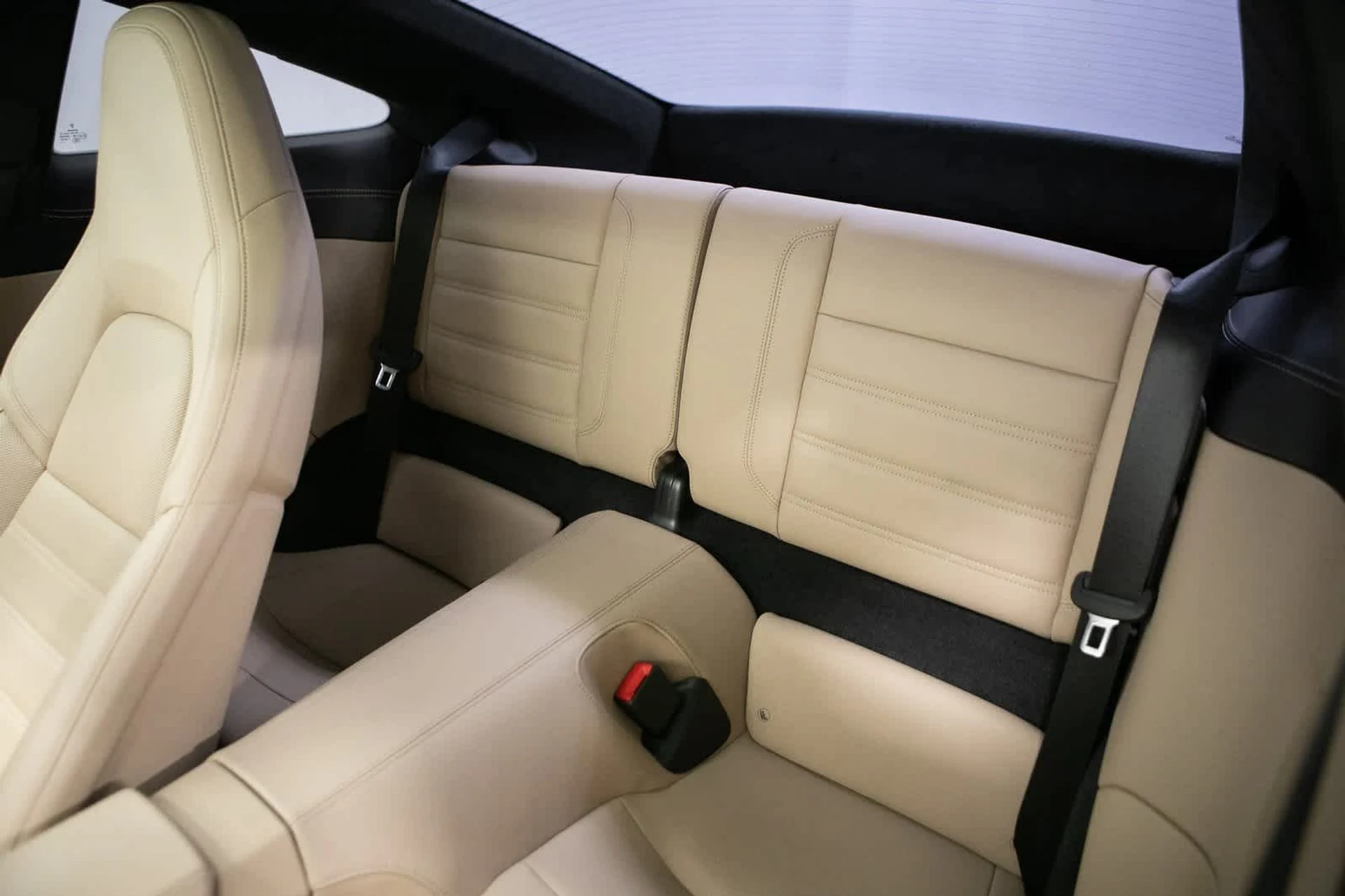 mph027_1088795284_91852317f48ac575844e21372578cf15x_932ea68865