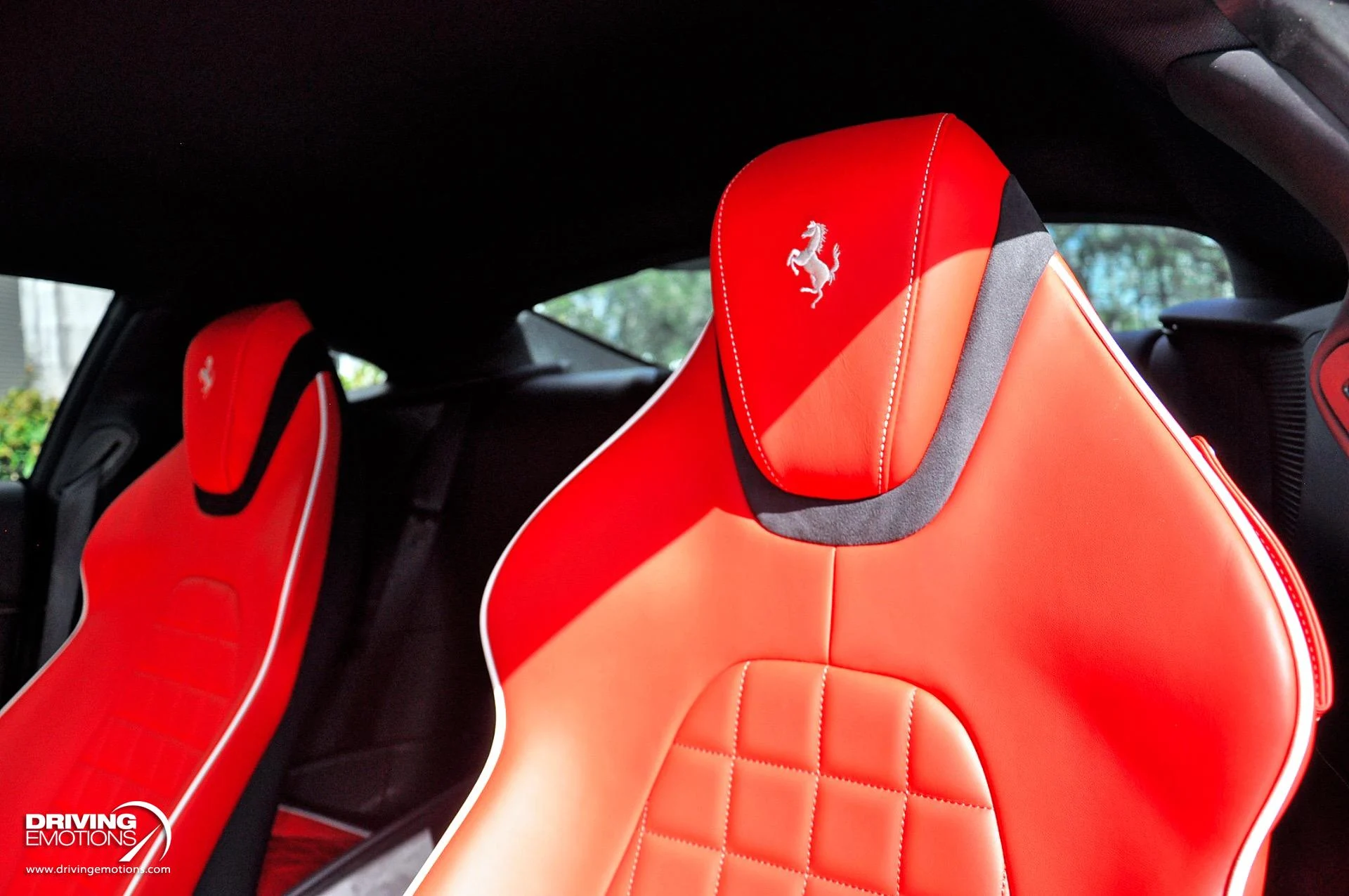 mph027_1092483487_882_p28_l_065ac66174