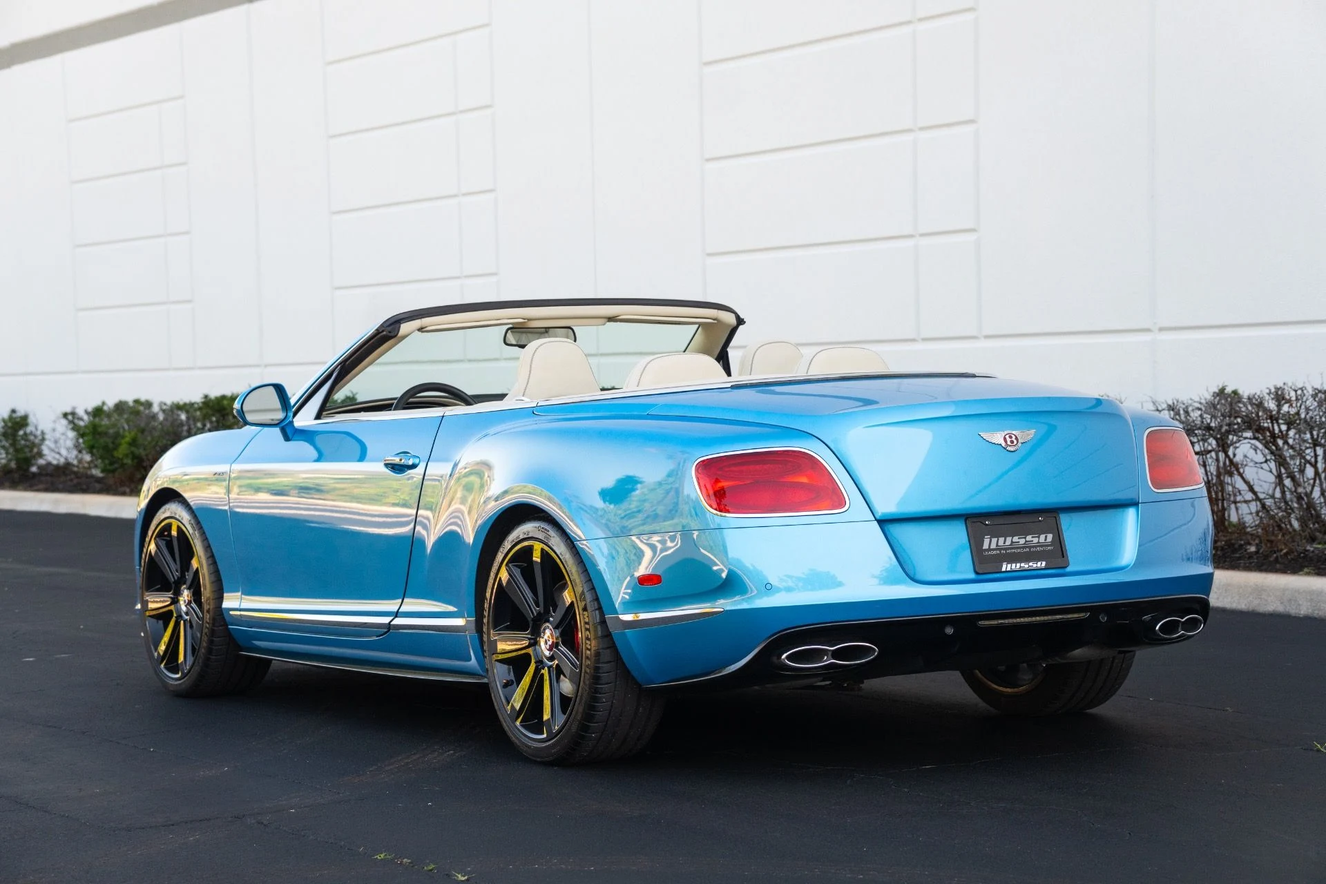 mph027_1094266002_Used_2015_Bentley_Continental_GT_V8_S_1769717310_94ac704582