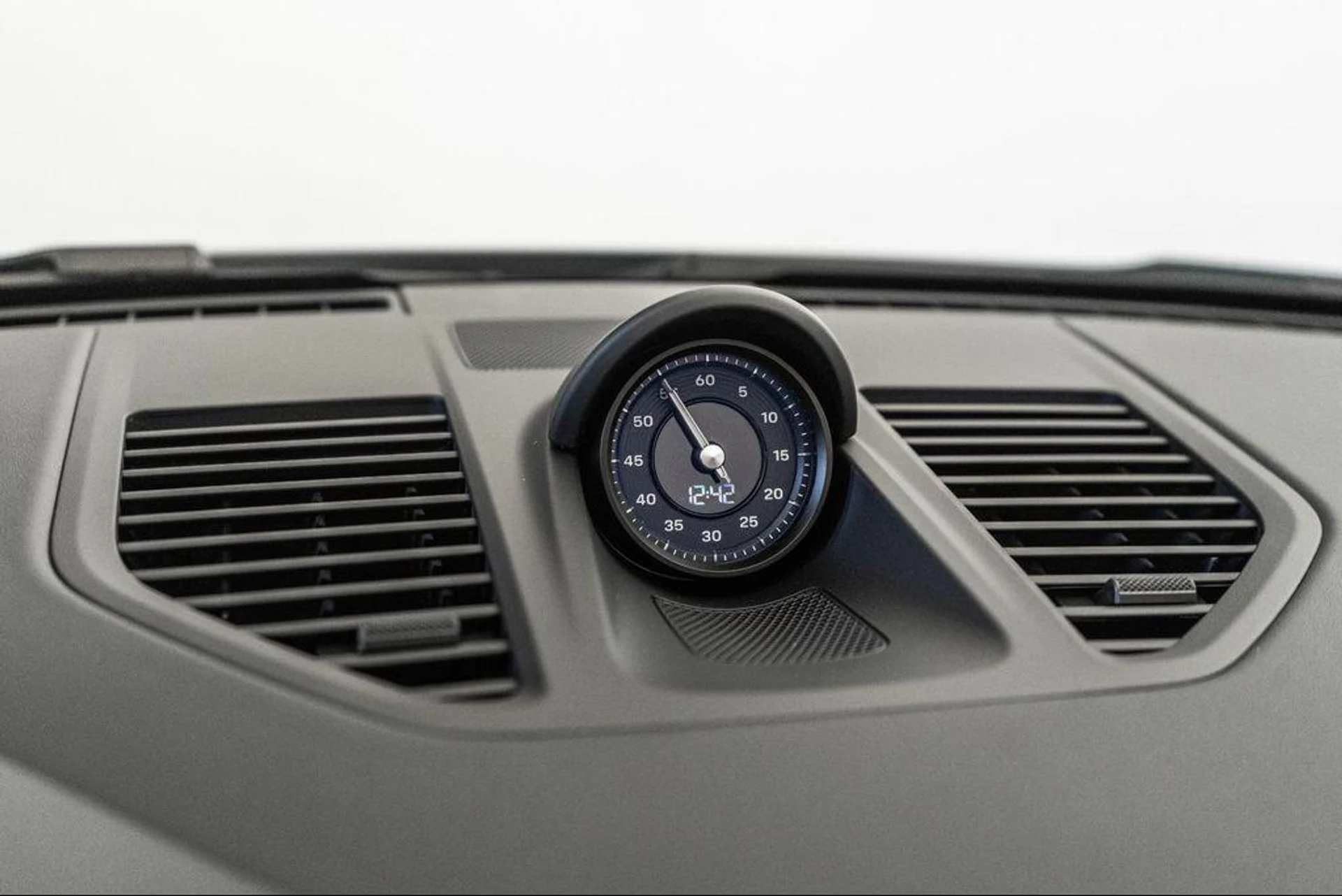 mph027_1099731725_7olxhj_Geghi_MN_8_P2_GSEMUO_Mz_Mjw_dea6f70f55