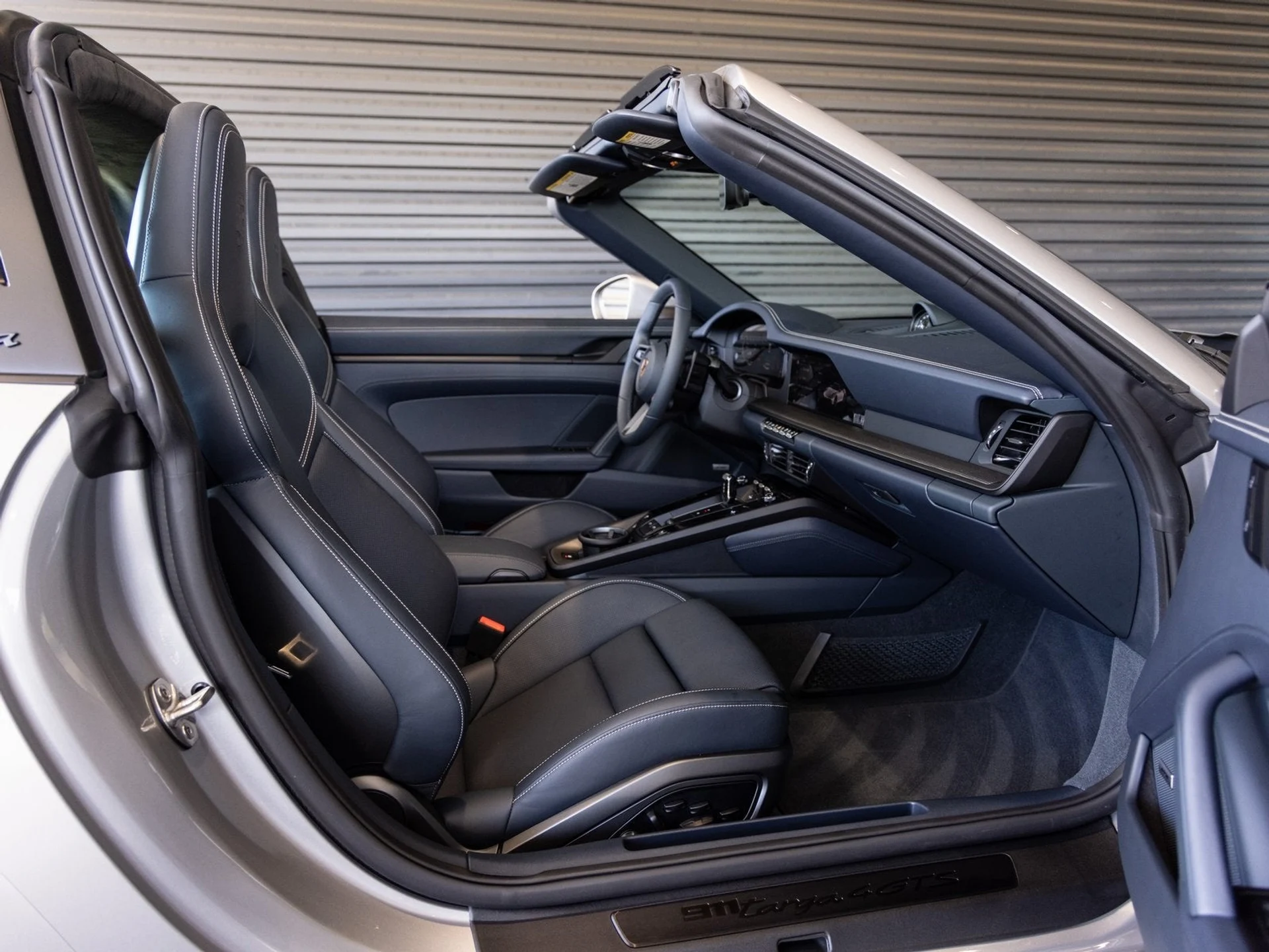 mph027_1106101189_28_ca5fd240e9