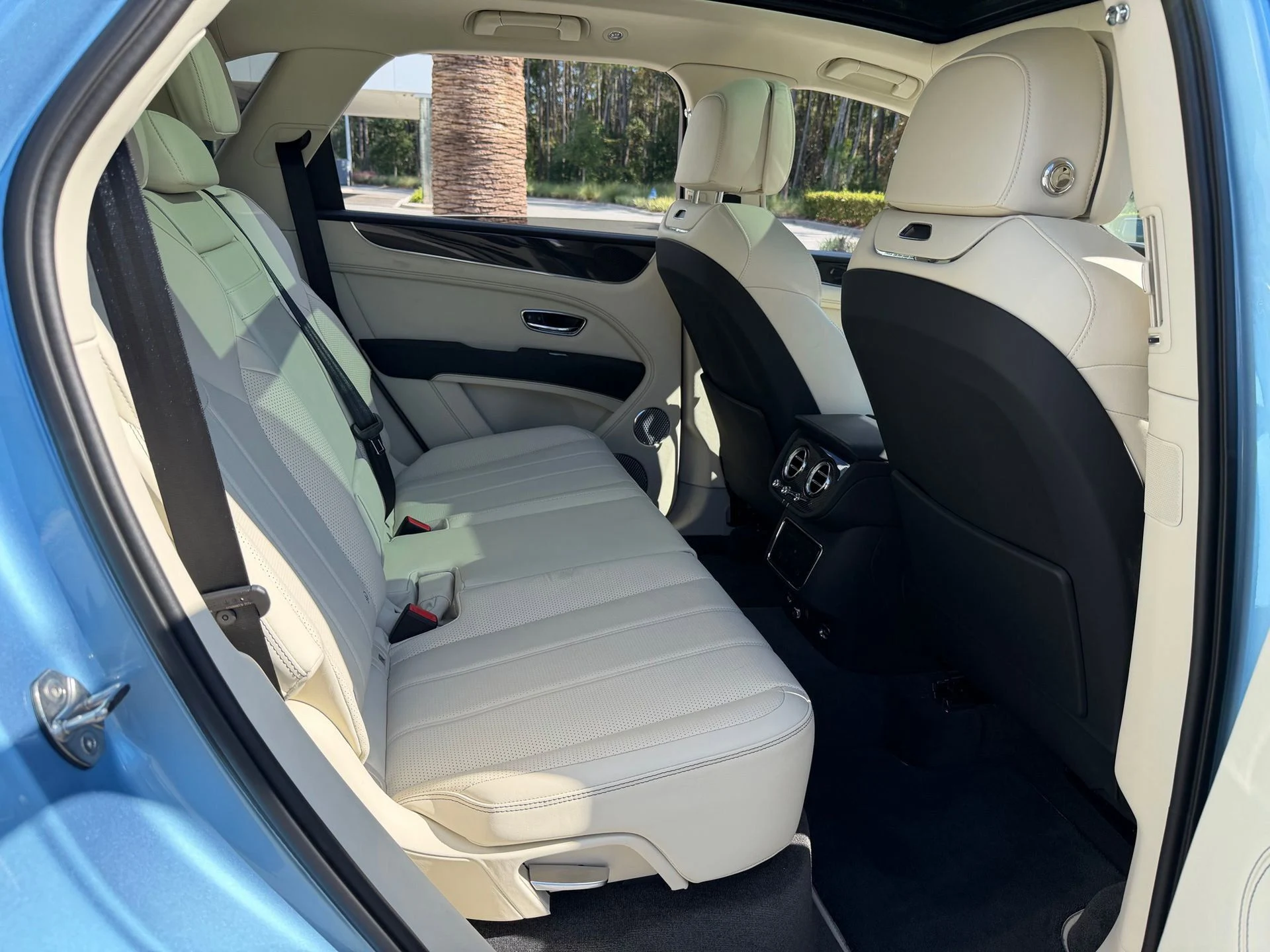 mph027_1117932731_1288cf0646f24006a0442e6163619022_6bada36932