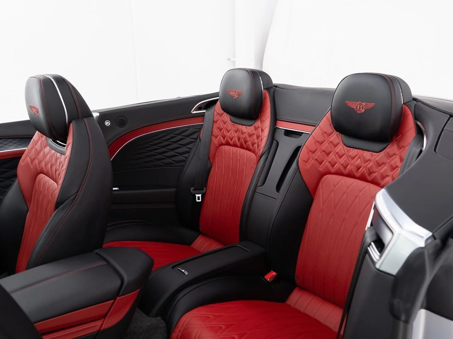 mph027_1117977285_50b9a7a84cb46603a50185b728cd61e8_72858de69d