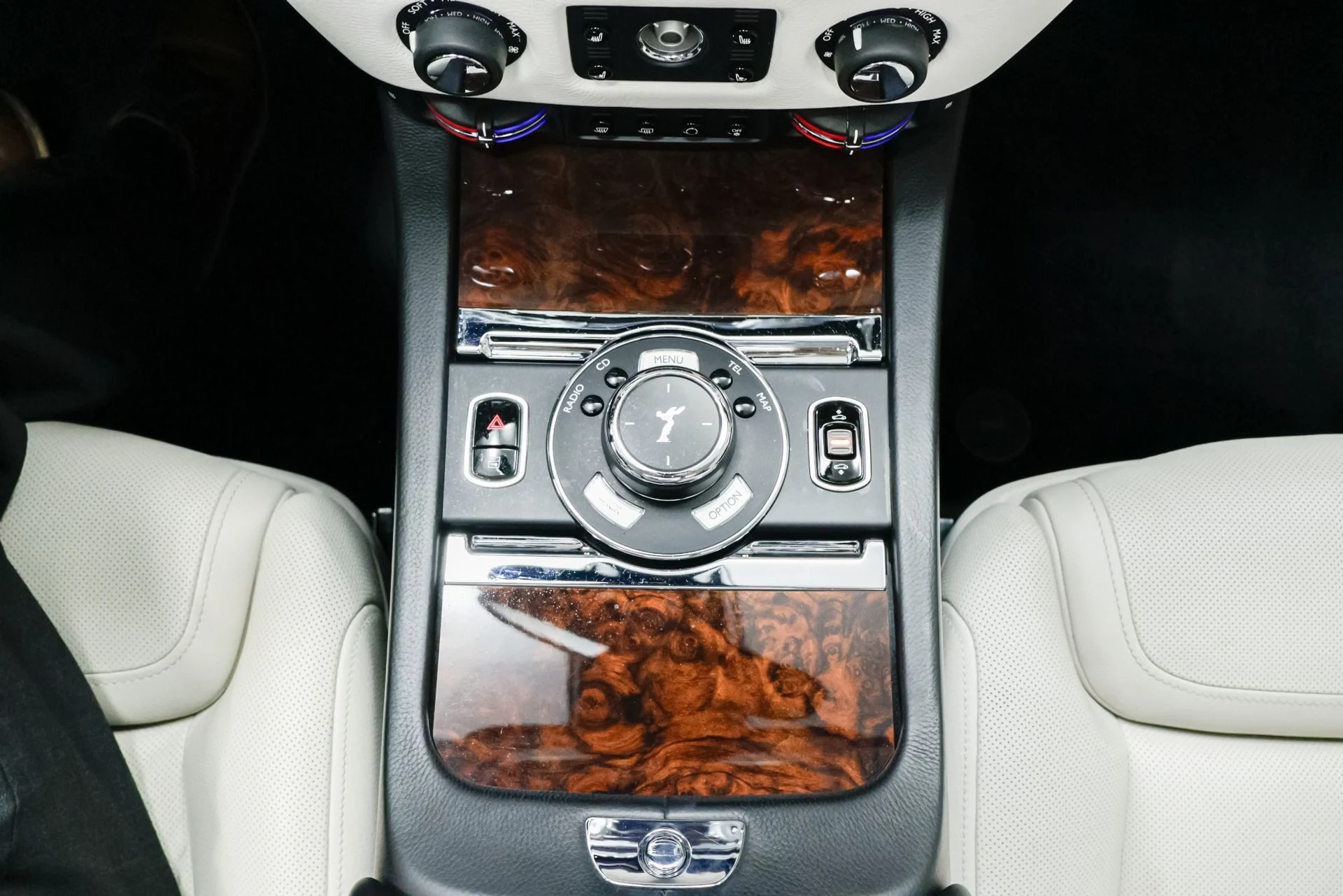 mph027_1117983520_Used_2015_Rolls_Royce_Ghost_Base_1760537897_53a05d859c