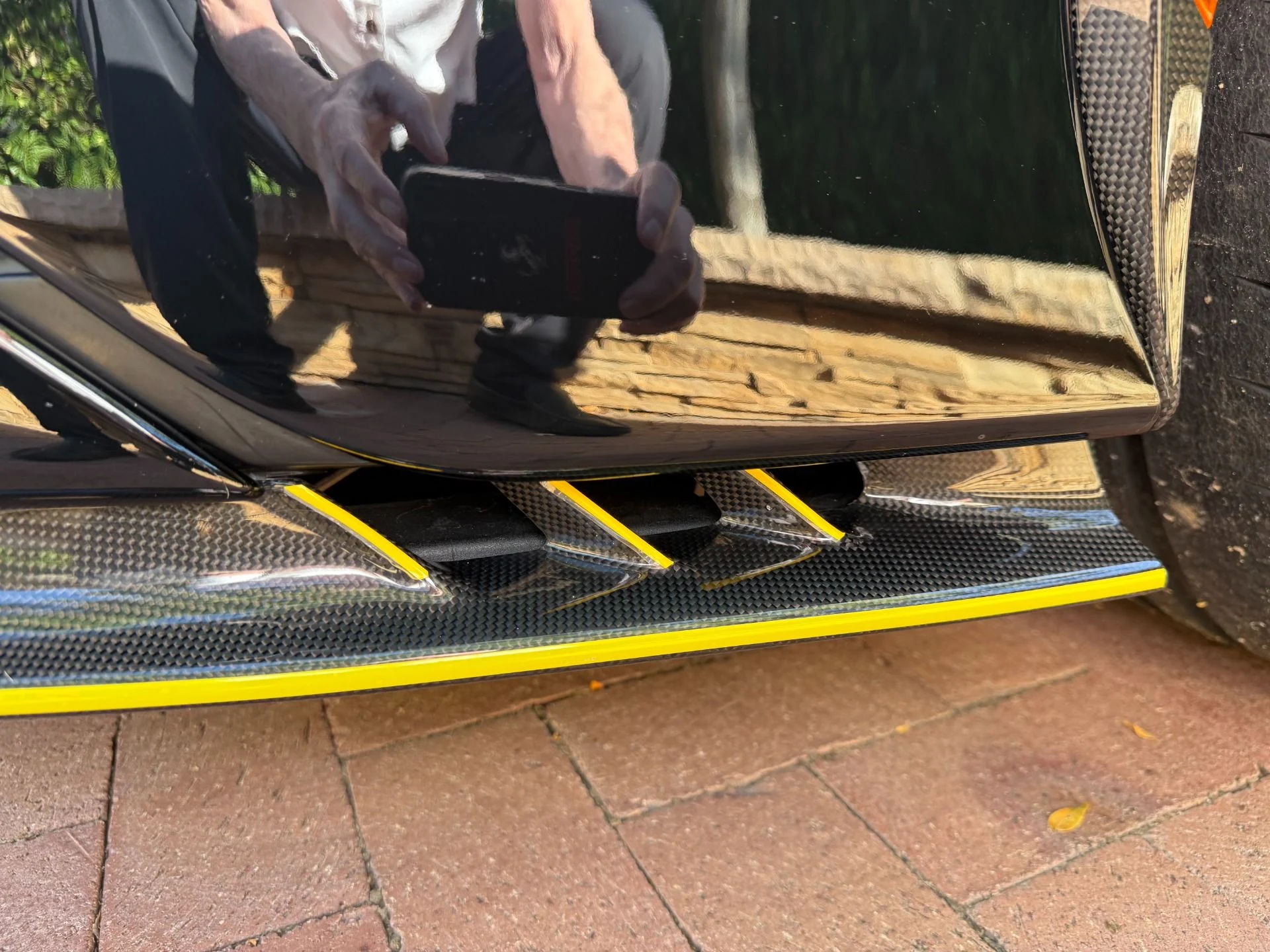 mph027_1126875634_Used_2021_Ferrari_SF_90_Stradale_1770239004_d9d1867ffa