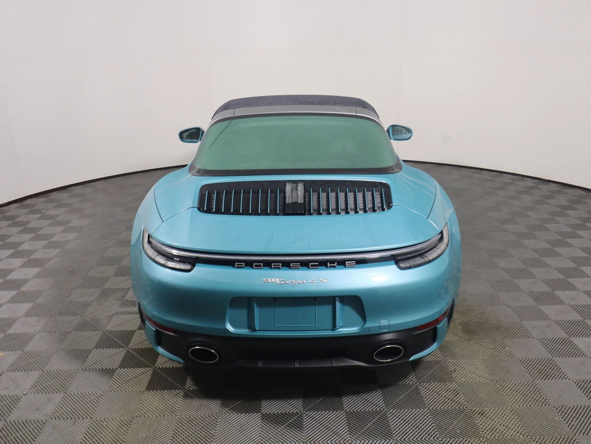 mph027_112766459_0c0a60dff190e56c1422e2922ef30a50x_736d88d69c