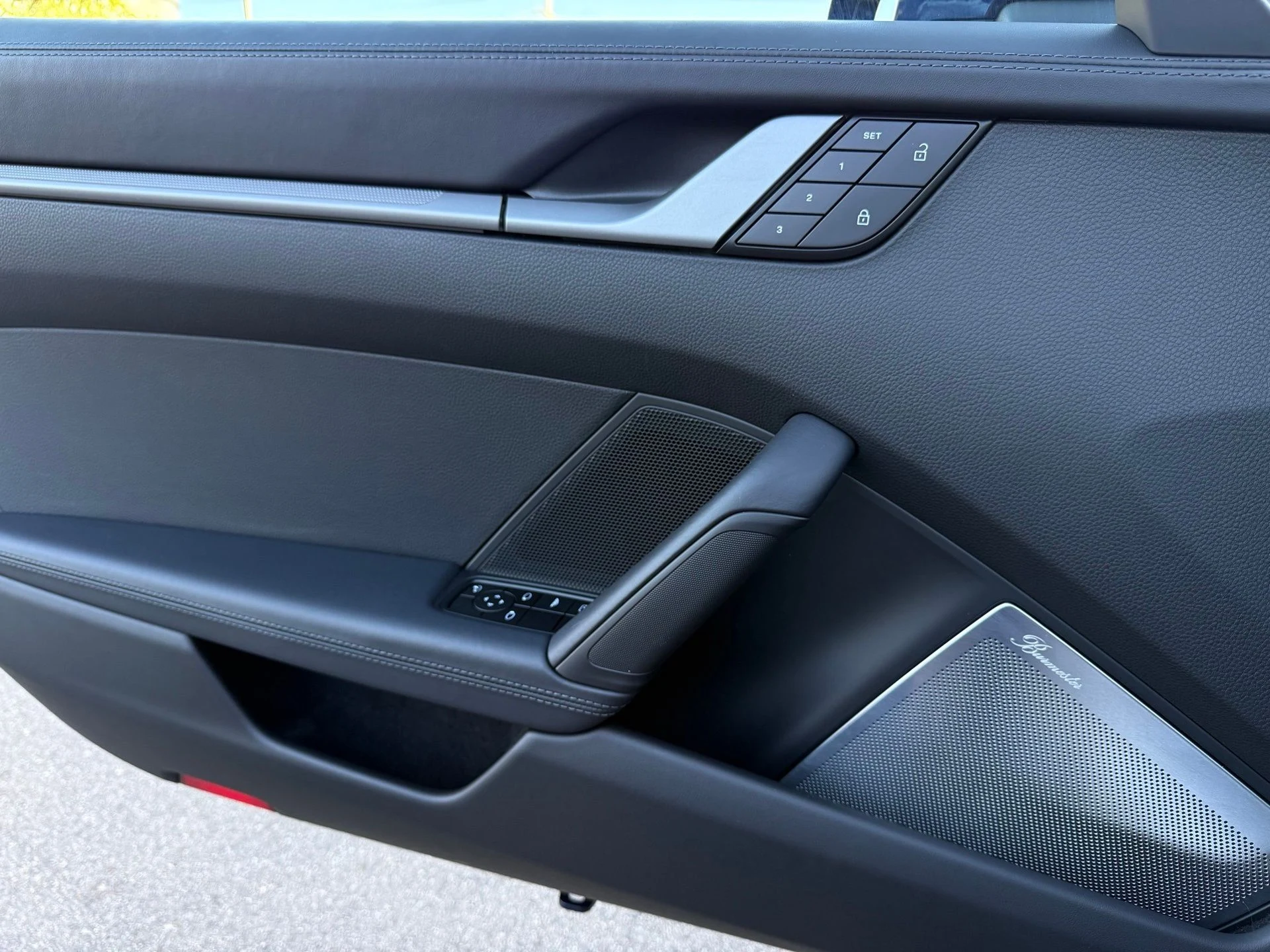 mph027_1128009576_7cd117eff7a5caad70a7ffcbba54f2f5_1d5e2d27b8