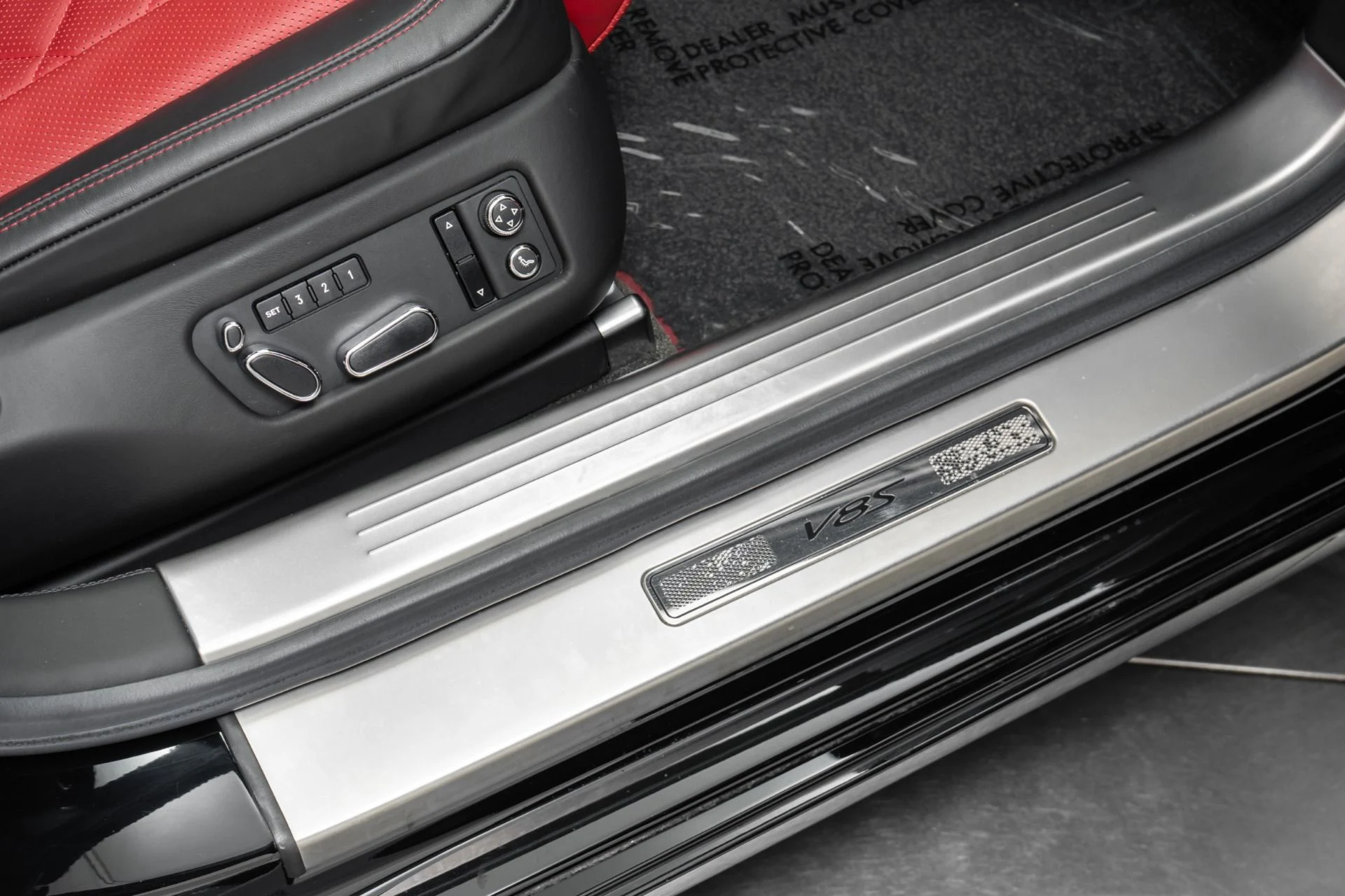 mph027_1130240446_Used_2017_Bentley_Flying_Spur_V8_S_Two_Tone_Interior_Low_Miles_521_Horsepower_1773860463_226f48c64c