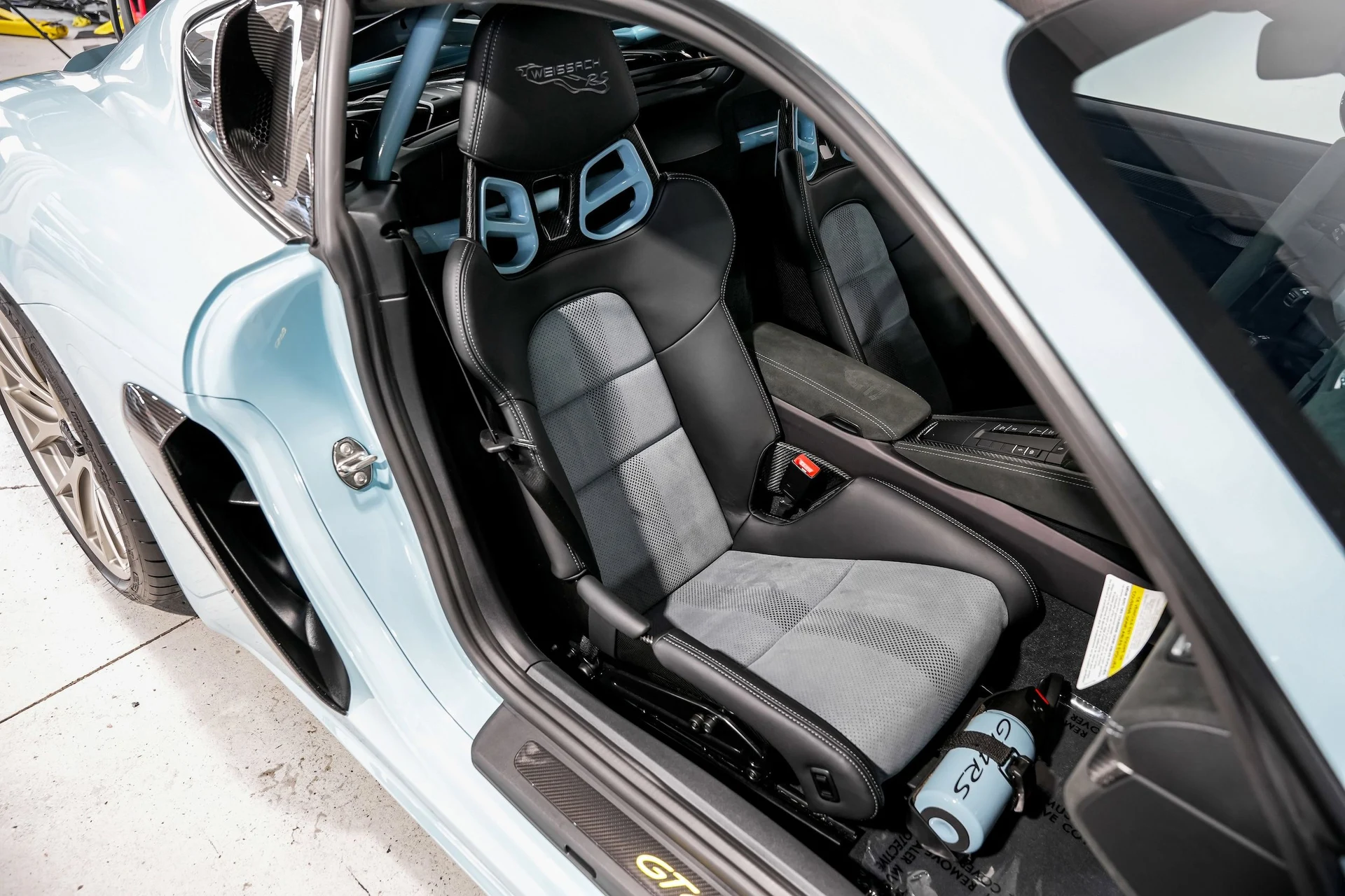 mph027_1131023357_640bba3f2660742a162ccc8b536dd7a3x_89e14ca305