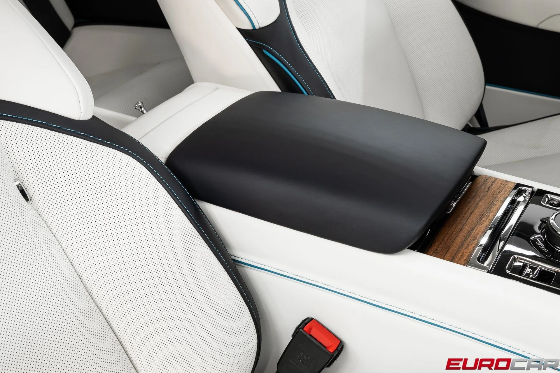 mph027_1131758541_image_28_a0542bdf34