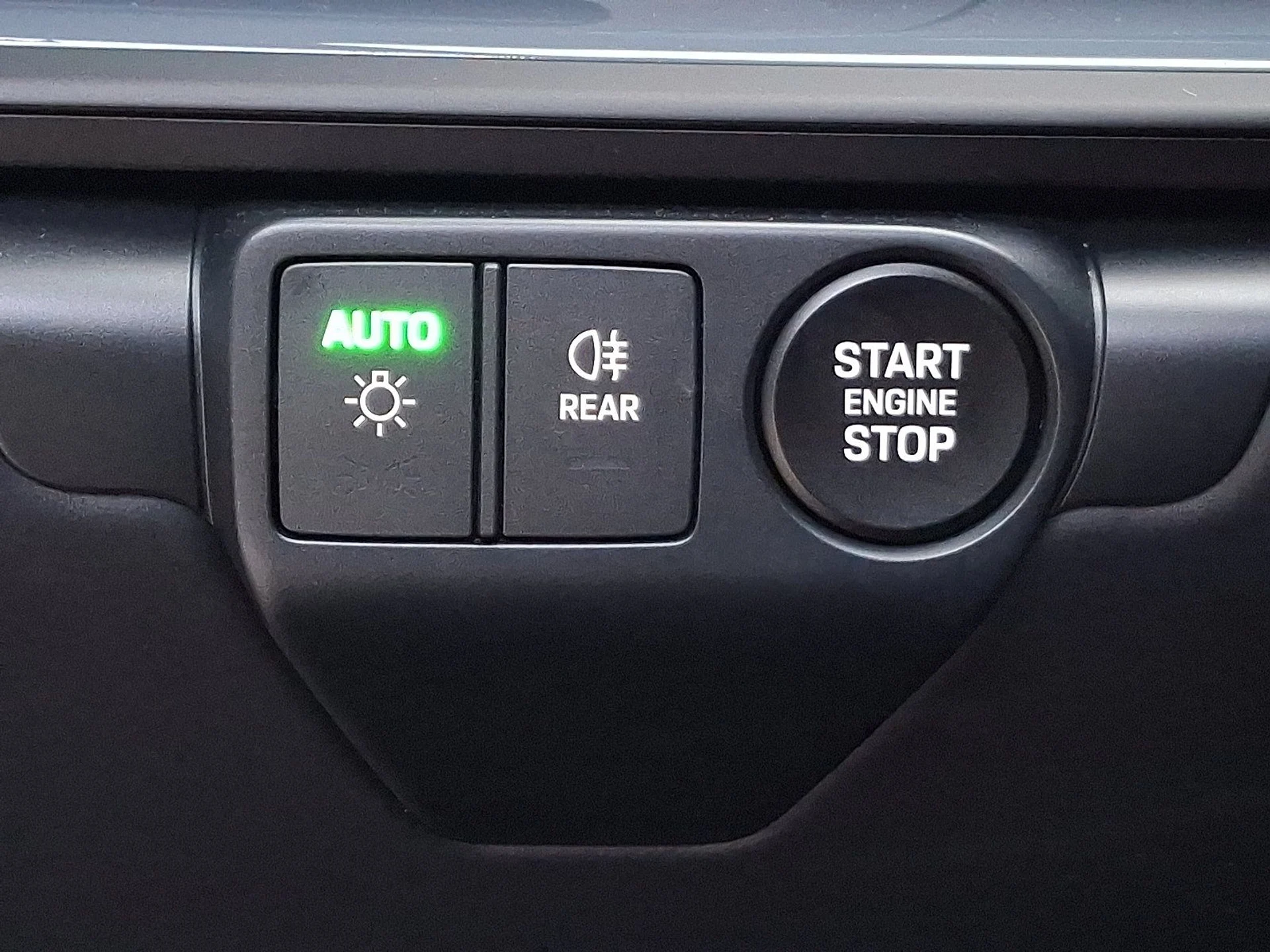 mph027_1132919043_07f646f14c99197d6a4a7de4afb438a0_973f611918