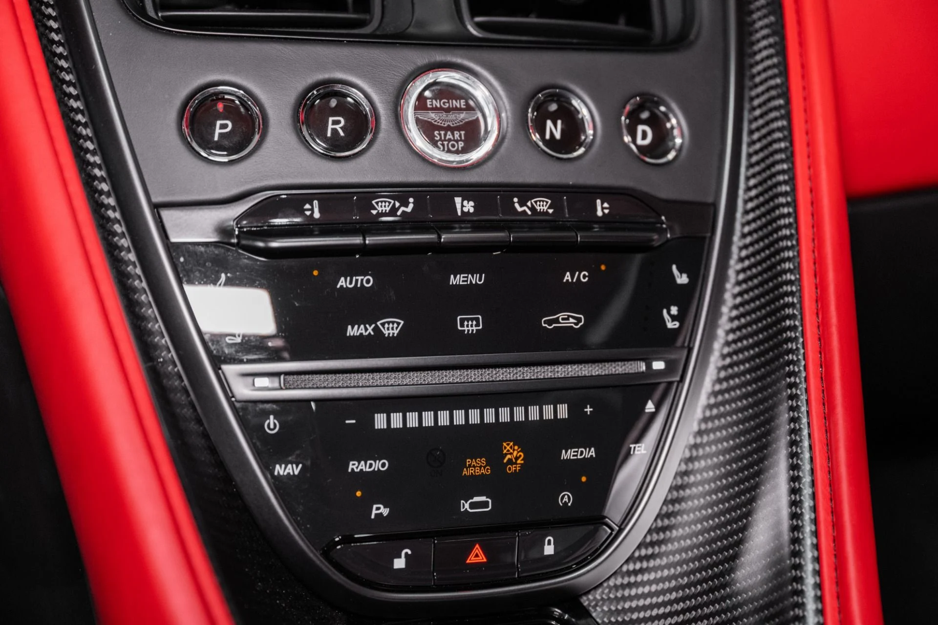 mph027_1133257709_Used_2023_Aston_Martin_DB_11_V8_Coupe_1750777279_b2c31fc361