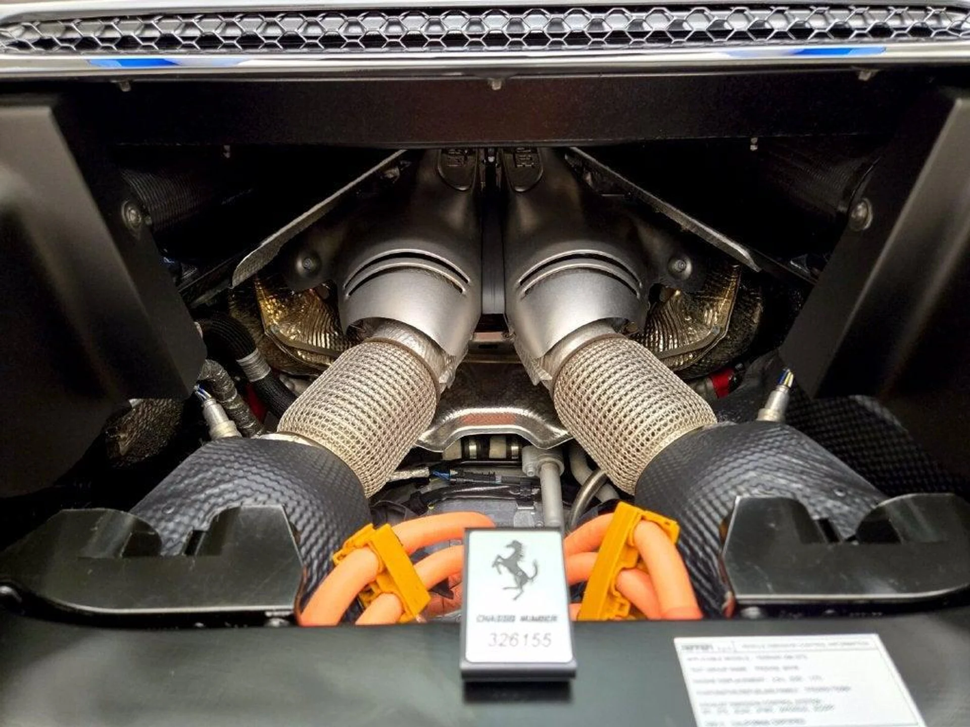 mph027_1134361808_Used_2026_Ferrari_296_GTS_1791546932_81e8ab193d