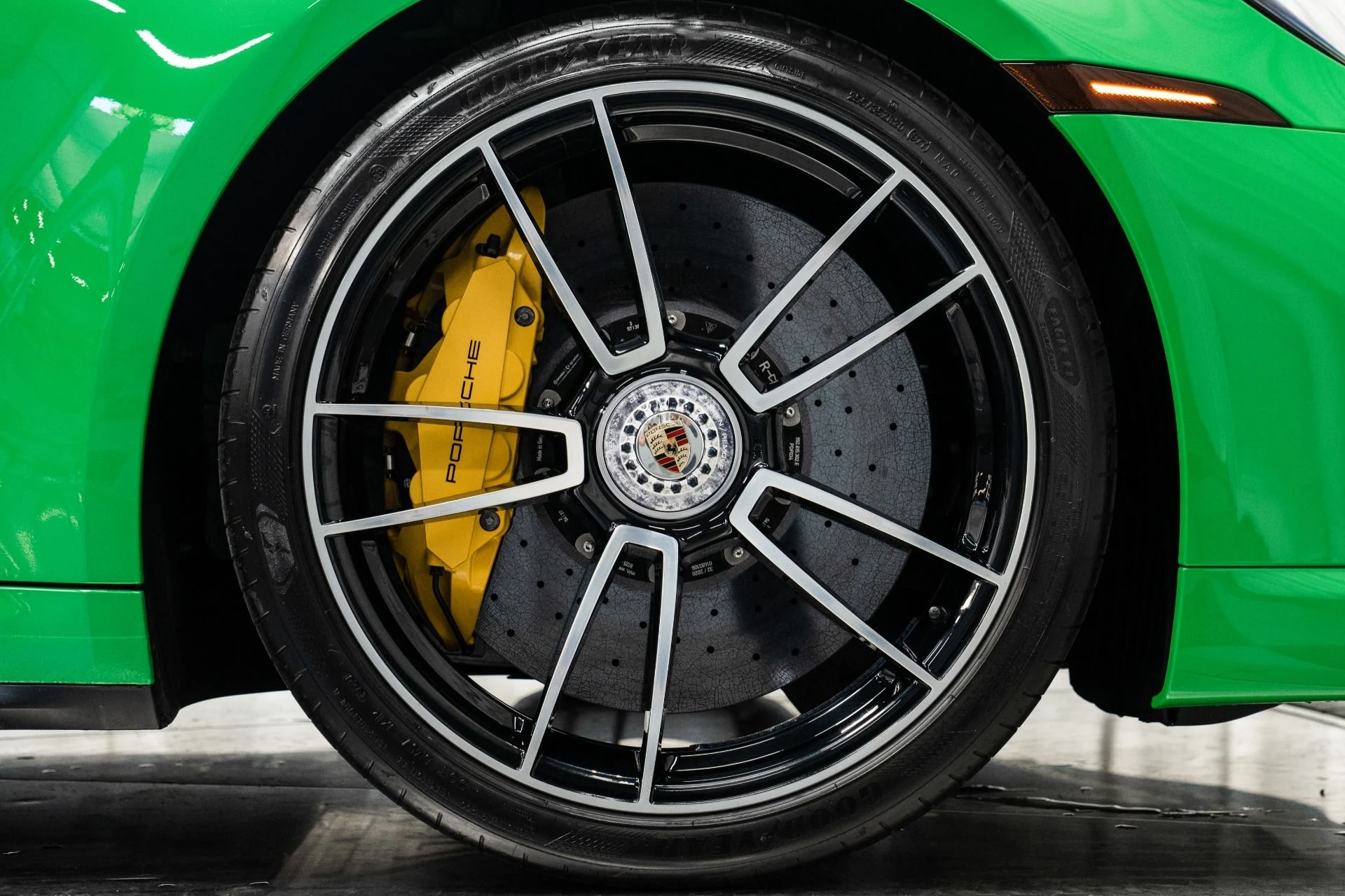 mph027_1137695219_Used_2021_Porsche_911_Turbo_S_Cabriolet_Sport_Exhaust_Rare_Paldao_Wood_Gloss_Black_Trim_1762198384_fb8862fb60