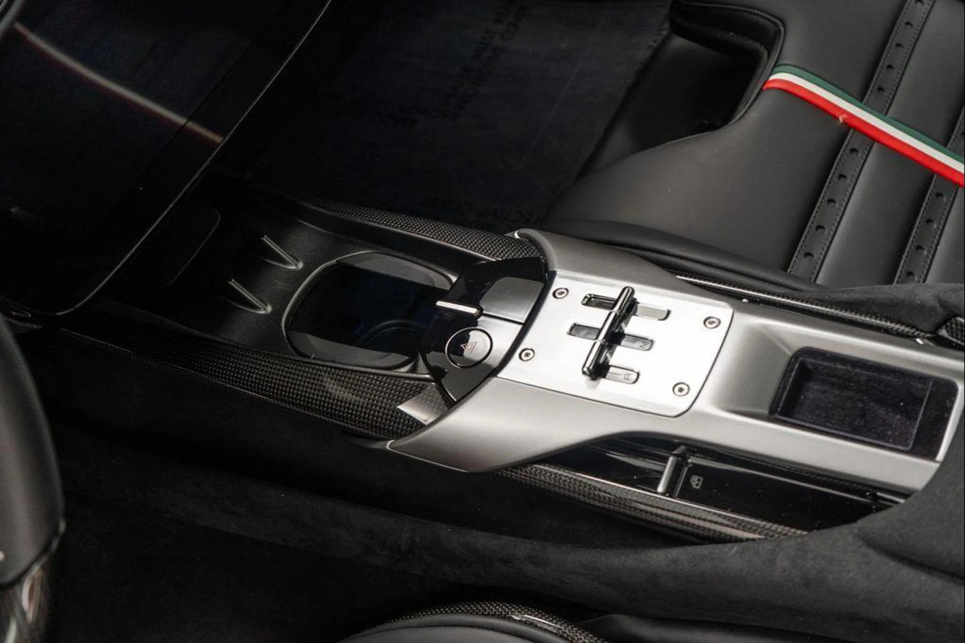 mph027_1141018141_z_F_Ifd_F_Mps_Xunxm6_N_Qp1_E_Gslj7_C0_149662ac9e