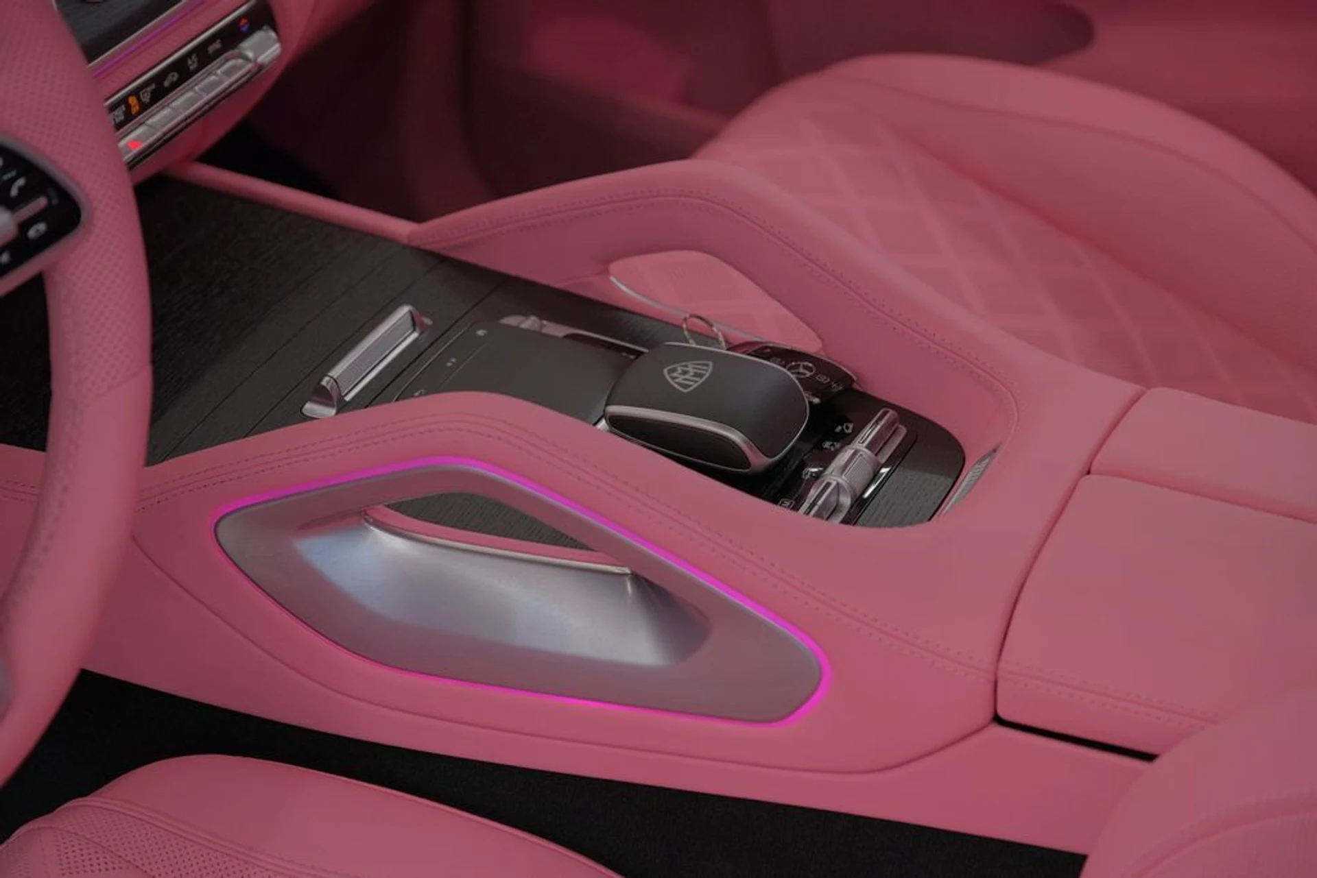 mph027_1142494512_e7d353daef75f801f2a0050f9b821595_0e9ea216fc