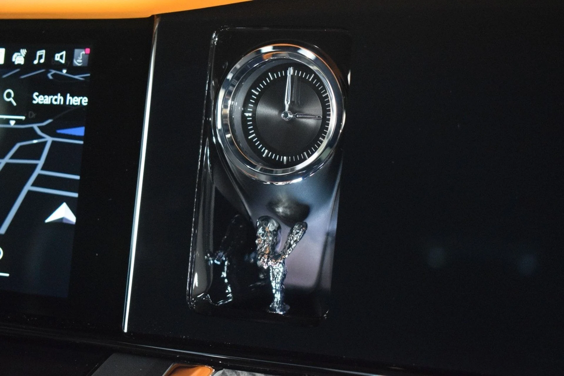 mph027_1150076644_d8ba44eac802332812e976f7ab3a97b5x_5195cd1392