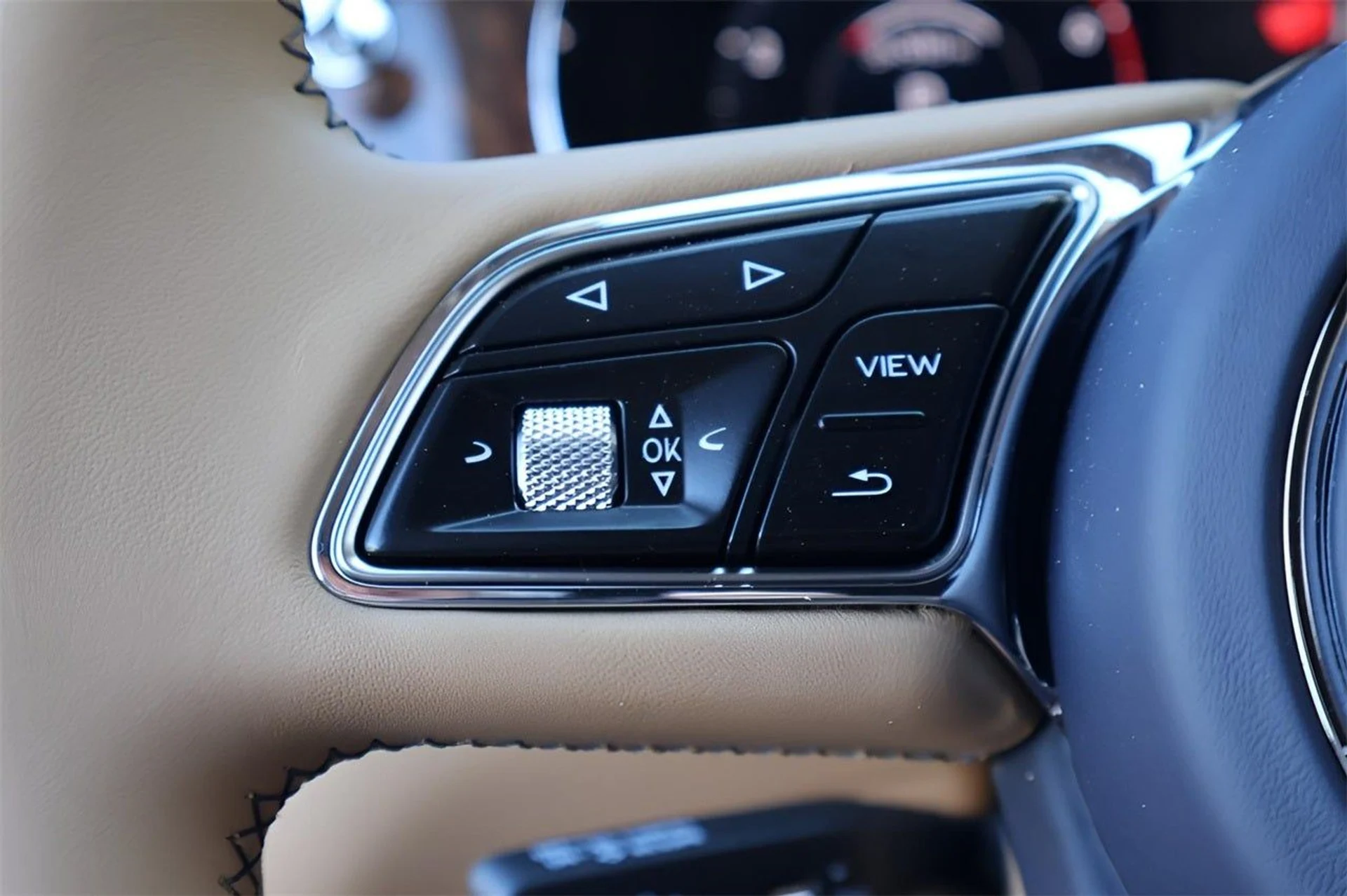 mph027_1150425060_28_aa142cd7df