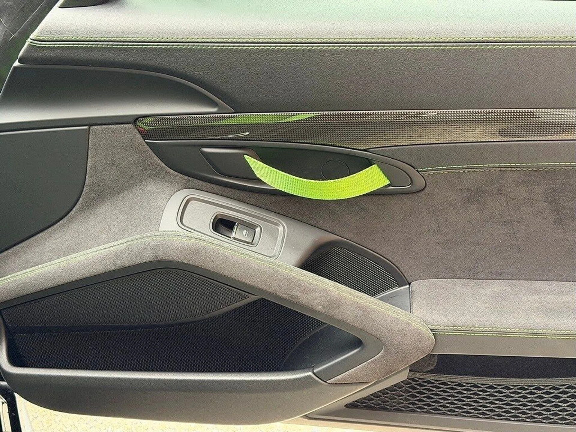 mph027_1156538414_7a8be2dde4bd7efac79a380e1cbb778fx_1fa419d304