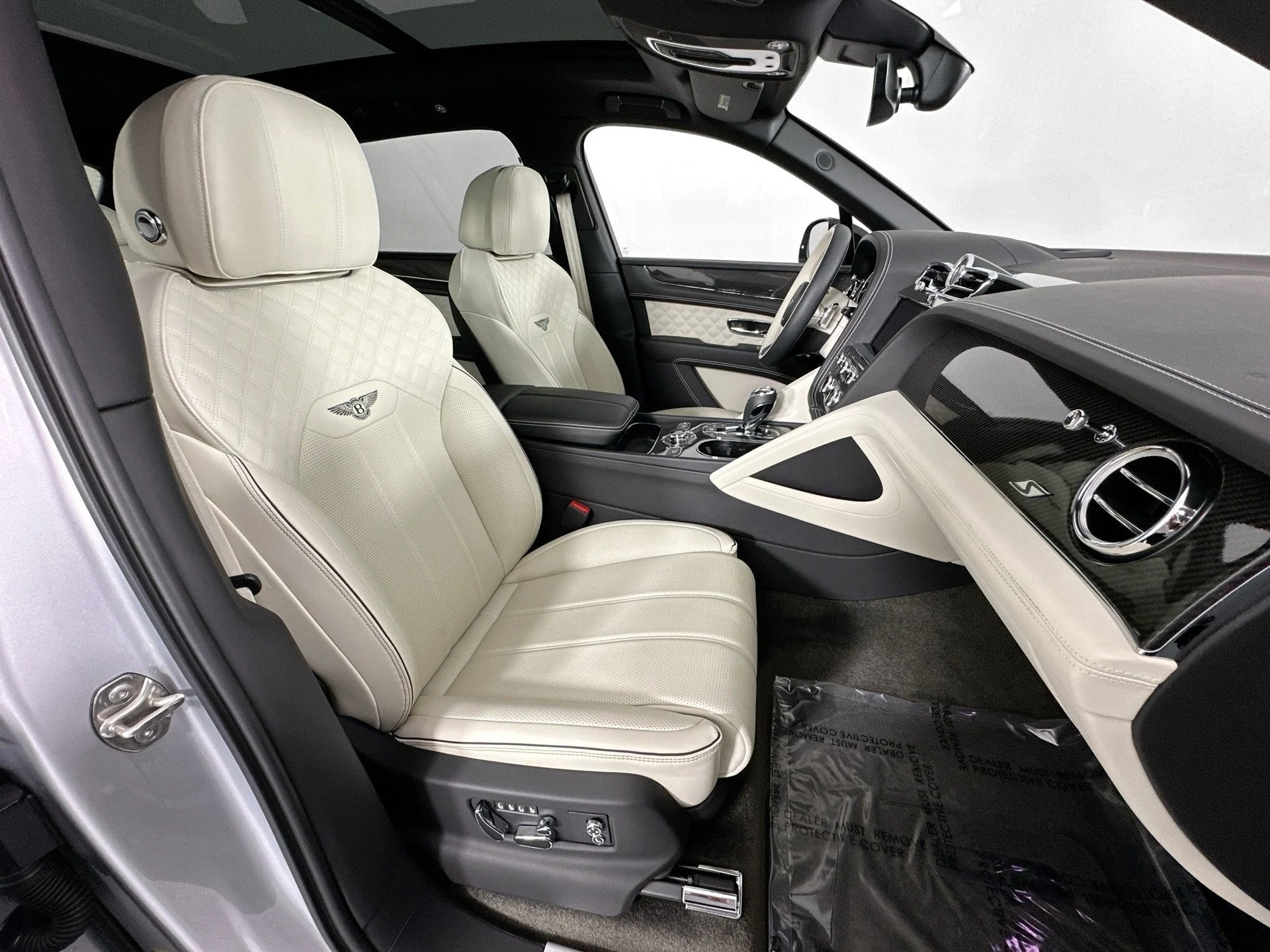 mph027_1159560913_28_6f123b170c