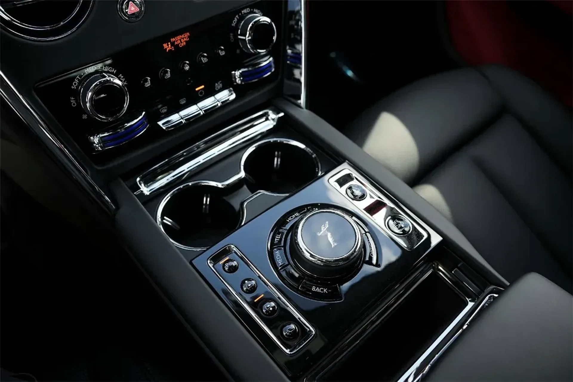 mph027_1165858491_1b00cf18057e405d85b25266c5a9b6e8_1a37937371