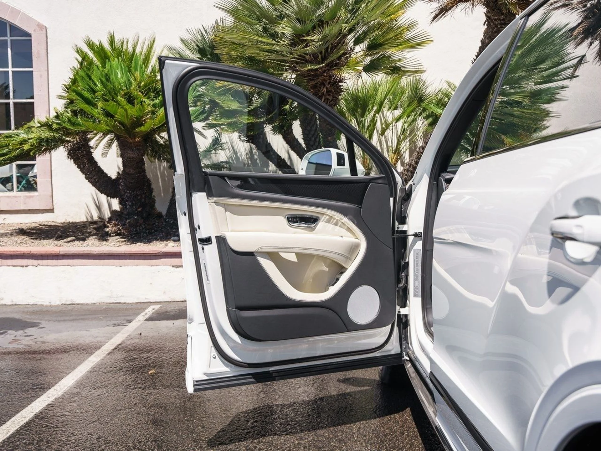 mph027_116641748_00f1b324bb577a3f5bc8f638d5cd4b2bx_3ddb2643db