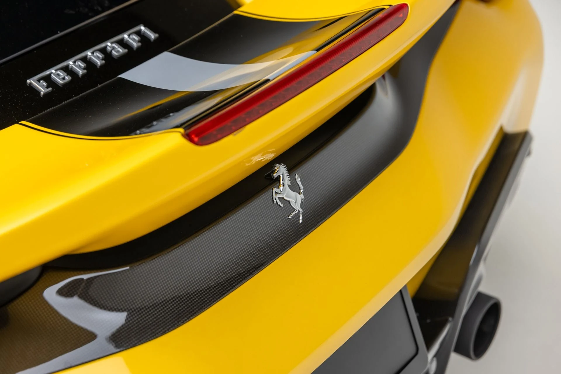 mph027_1167213545_13163_p28_l_17571d2166