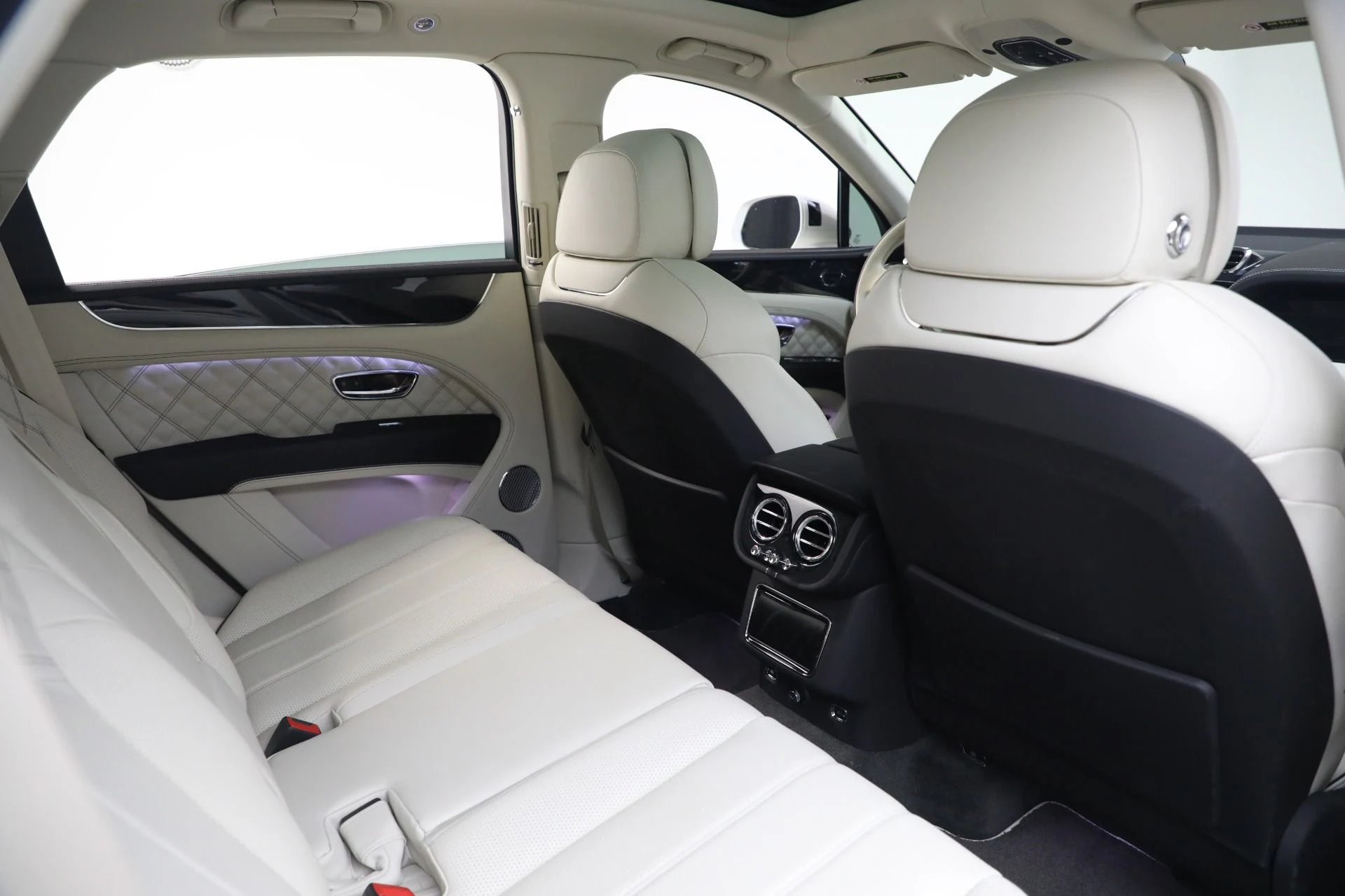 mph027_116951282_Used_2021_Bentley_Bentayga_First_Edition_V8_bedc7b43ad