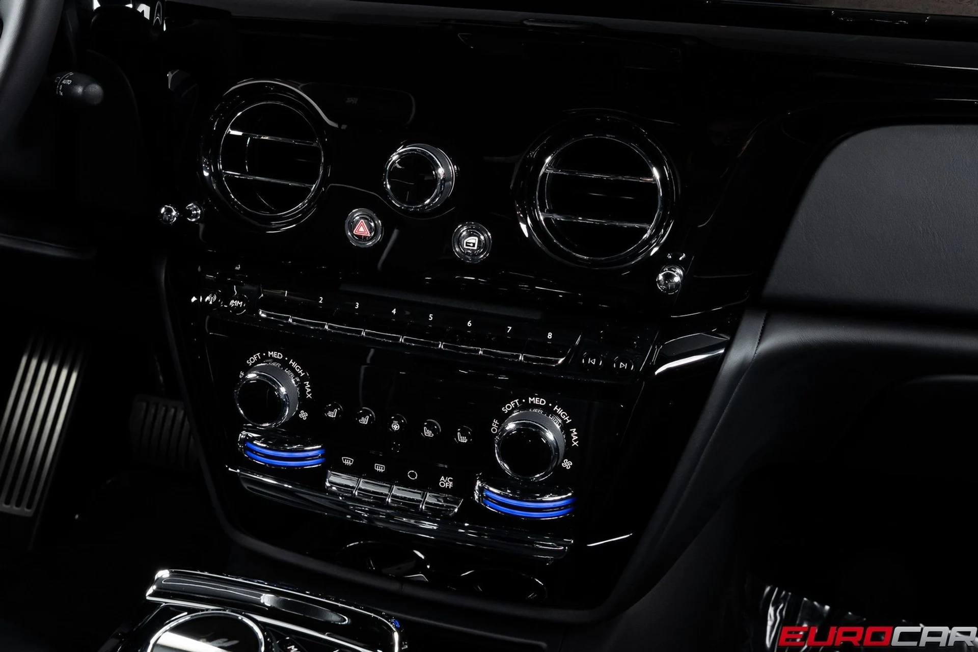 mph027_1178350440_image_28_4a5eb11461