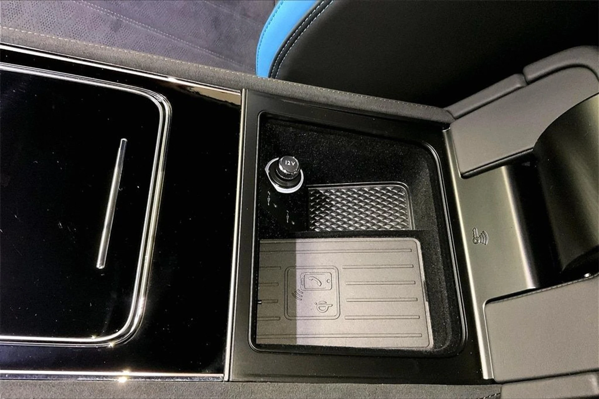 mph027_1186742832_fdbb68fbdeec6cabc895f3ded0640a89x_1261f3bfde