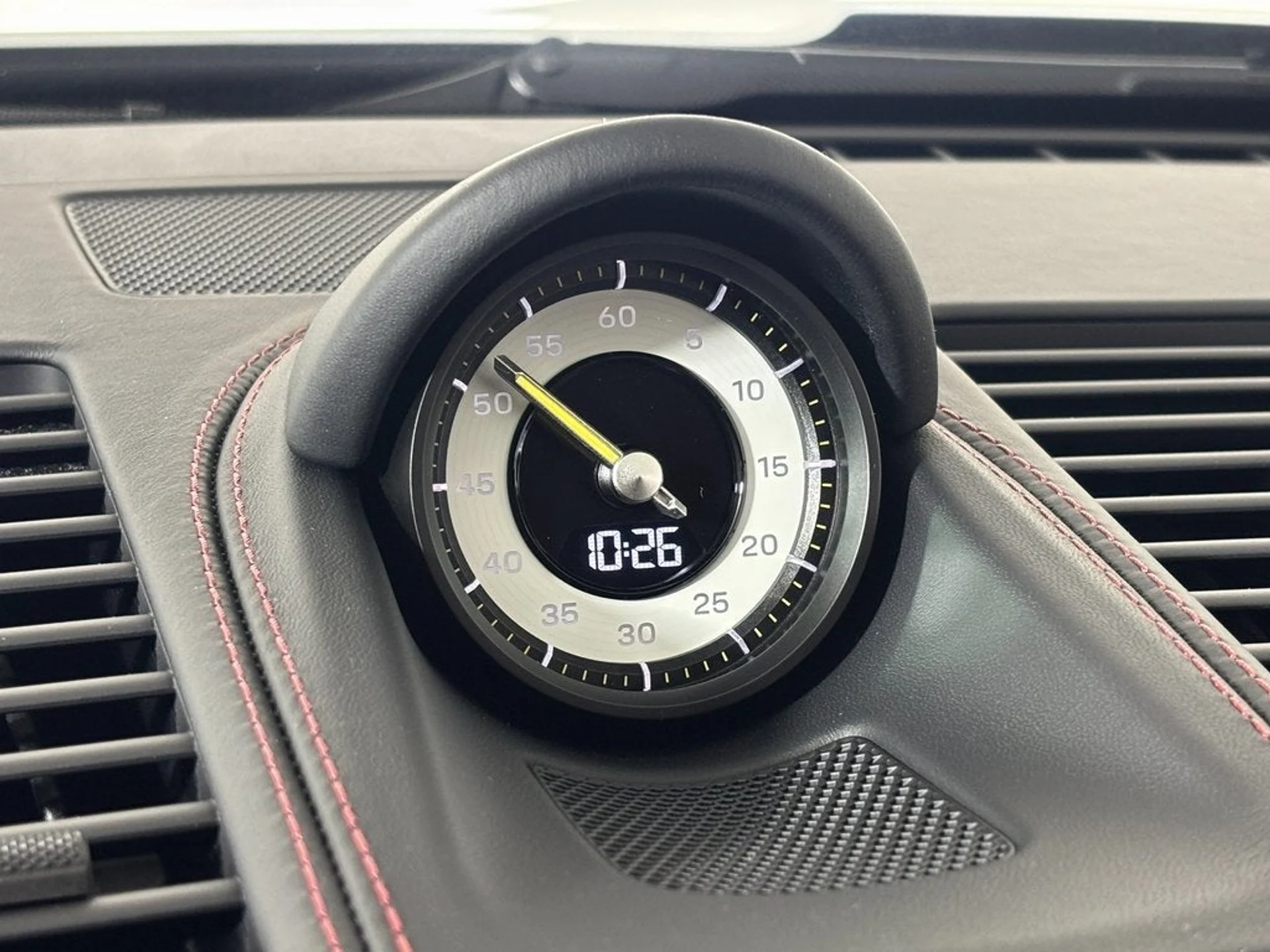 mph027_1190253915_28_4e99bed143