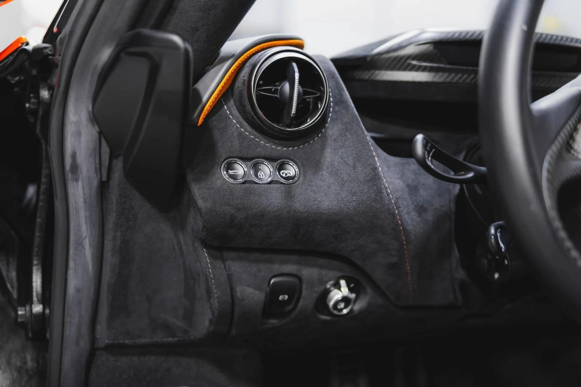 mph027_1192831767_1ef0b19f169eabc8135597485b6324b0_e83ff0cf7d