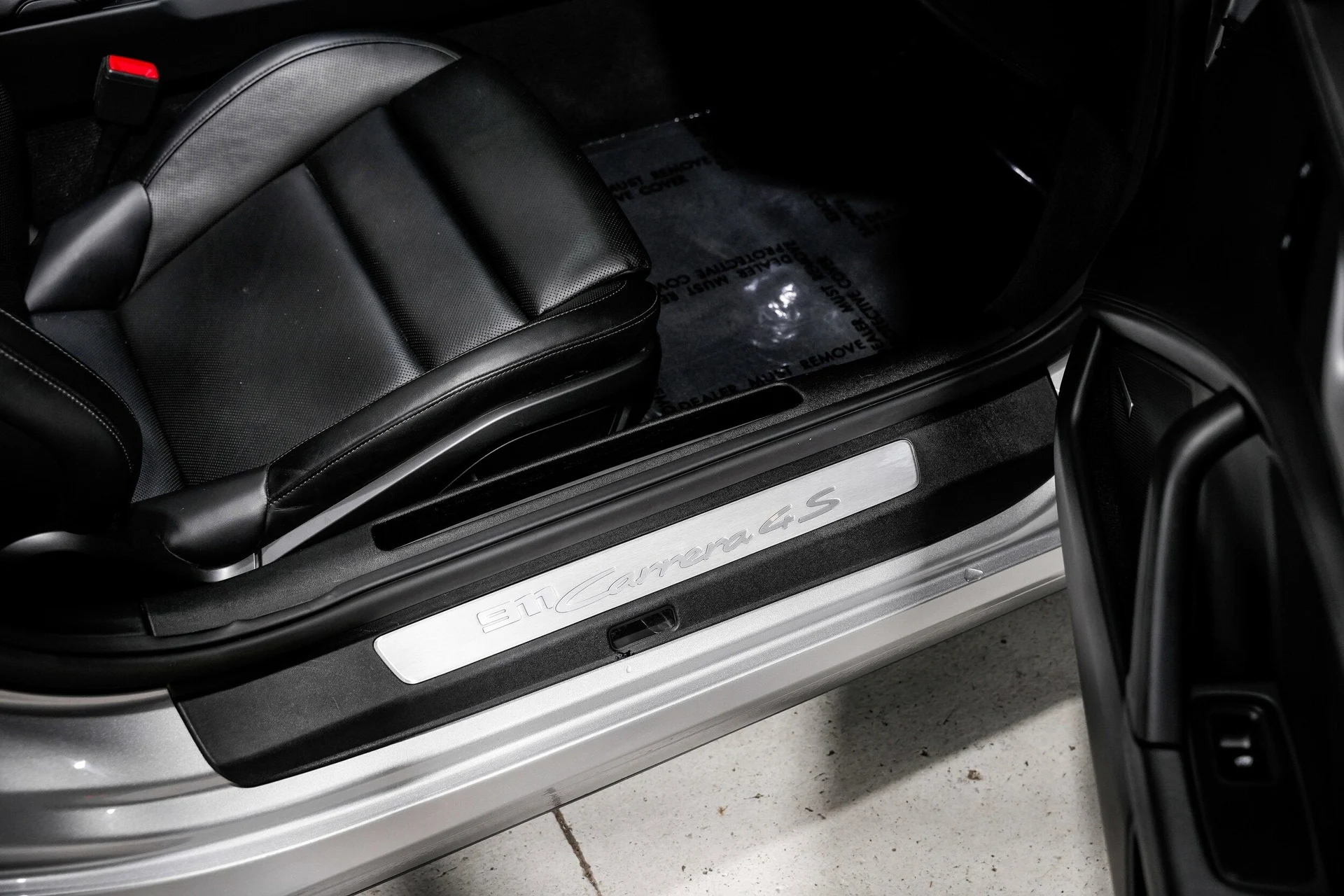 mph027_1195383014_14d055fc37365aa16f54d9c196be6b34x_d28566ec84