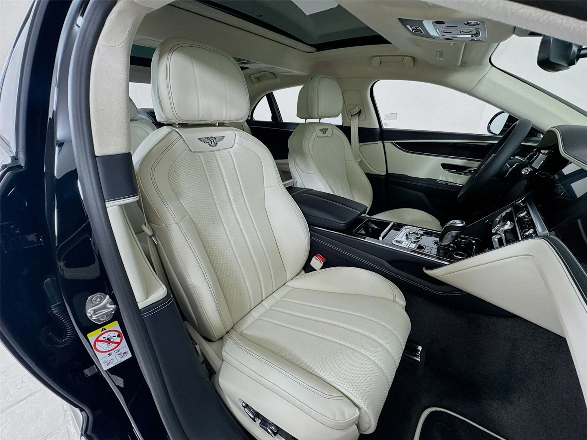 mph027_1205030323_abfdd7f23a001db6524d01e9f16ec7a1x_a209e007fb