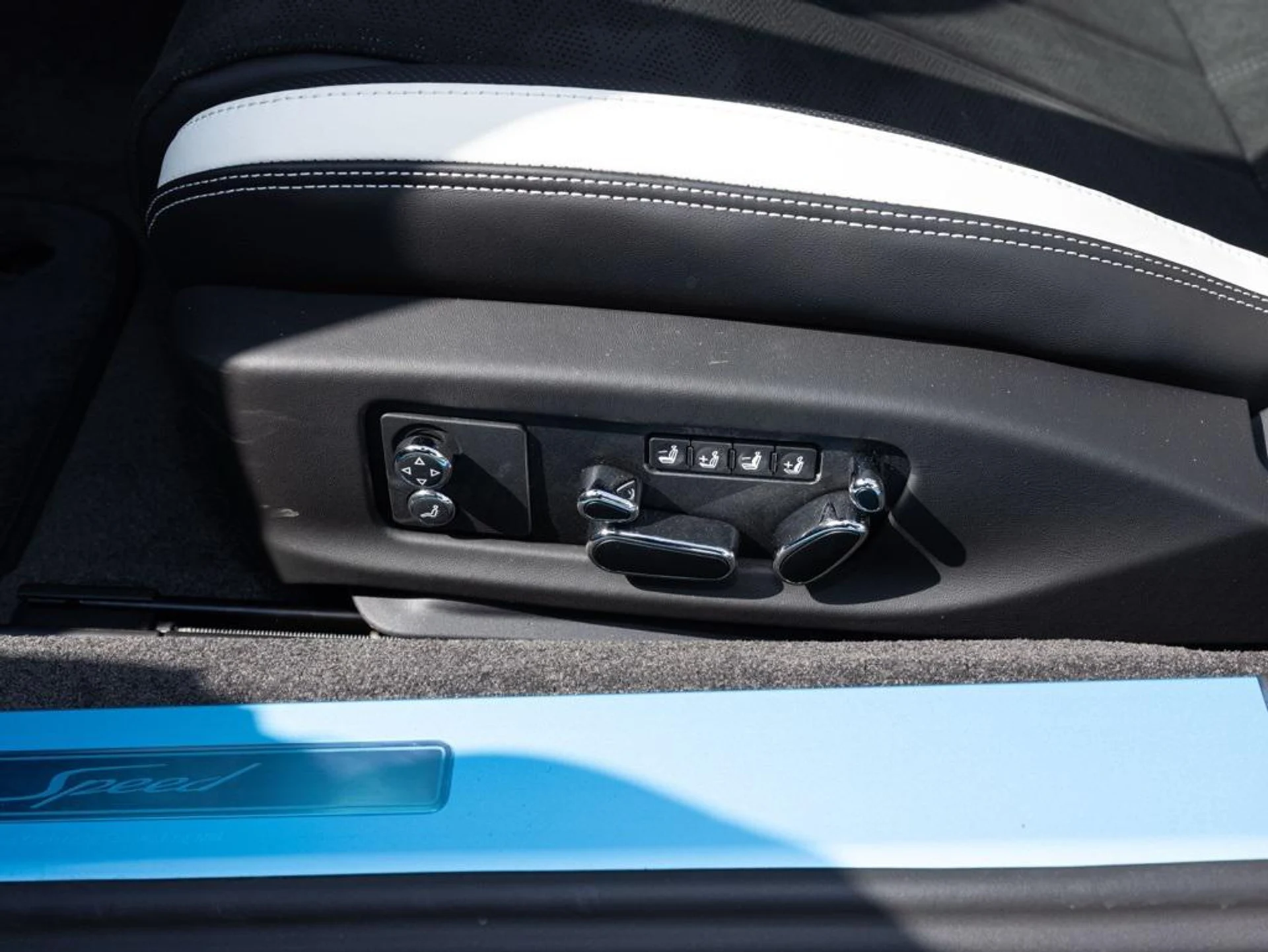 mph027_1212065942_444557825_68a6f5bee473ddbdad4ed8cd_3116934918