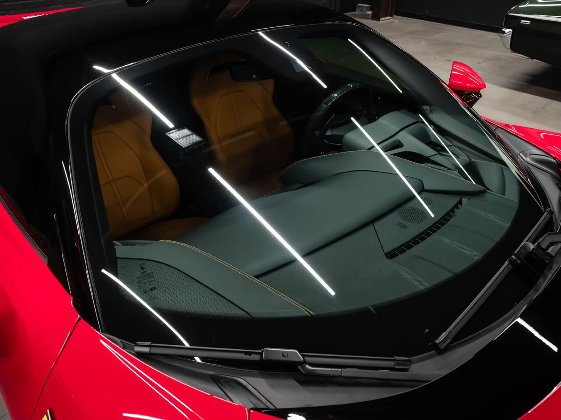 mph027_1213378100_ferrari_sf90_stradale_2023_19bad39cdc