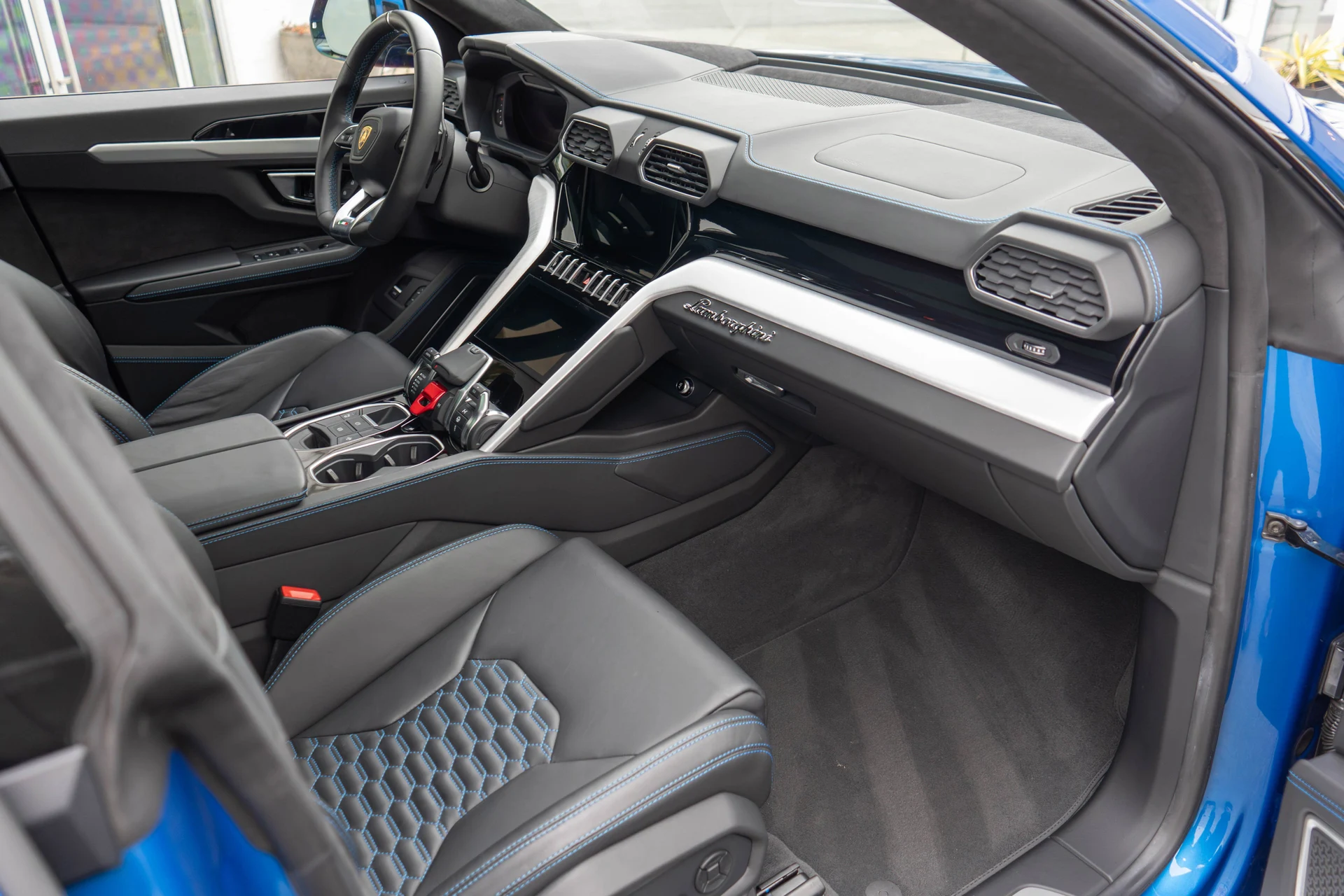 mph027_121339183_28_21a75313ef