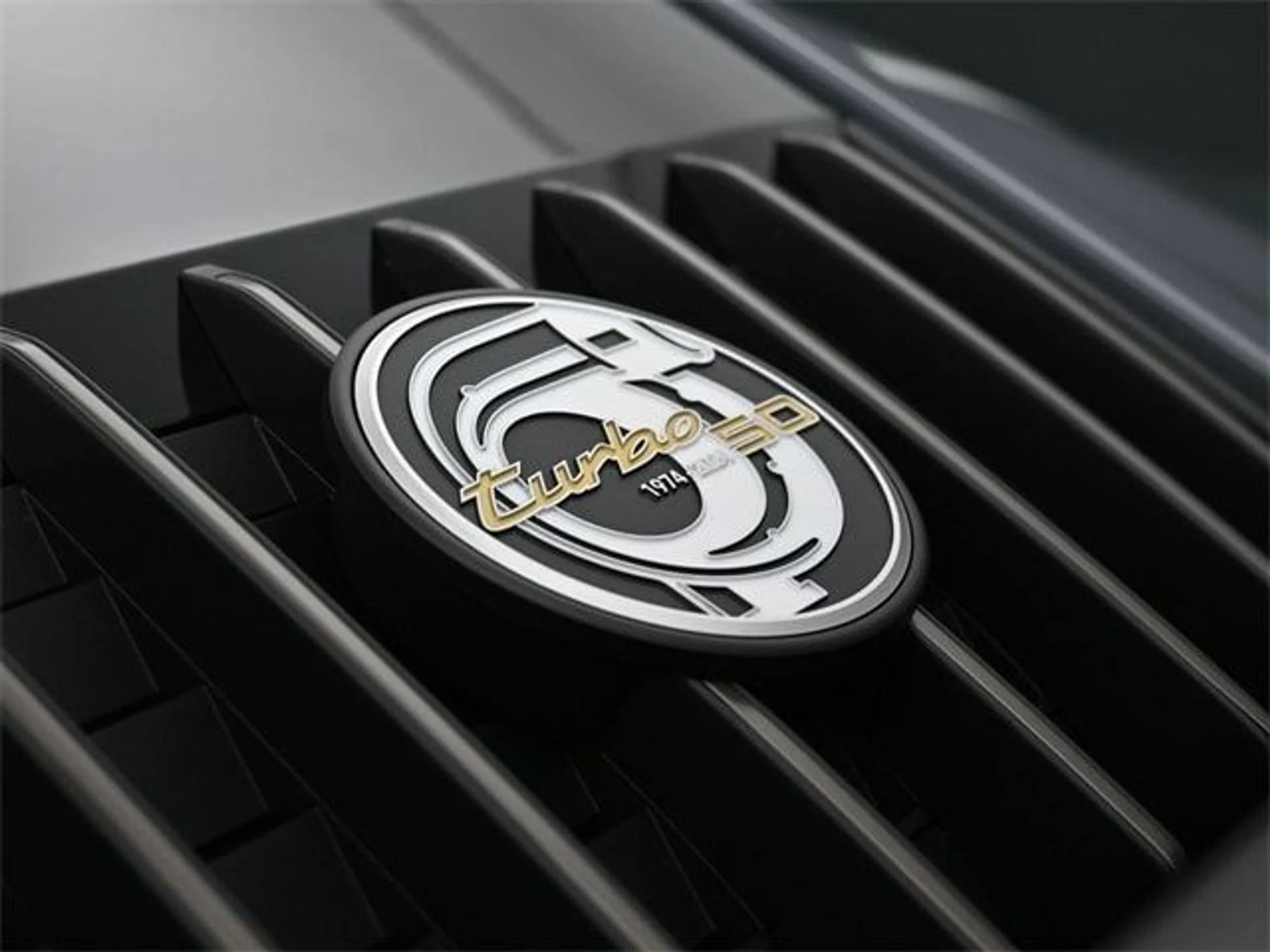 mph027_1216913952_cba19903921512a7fb4f164e8beb7da0x_3d4a4f39d3