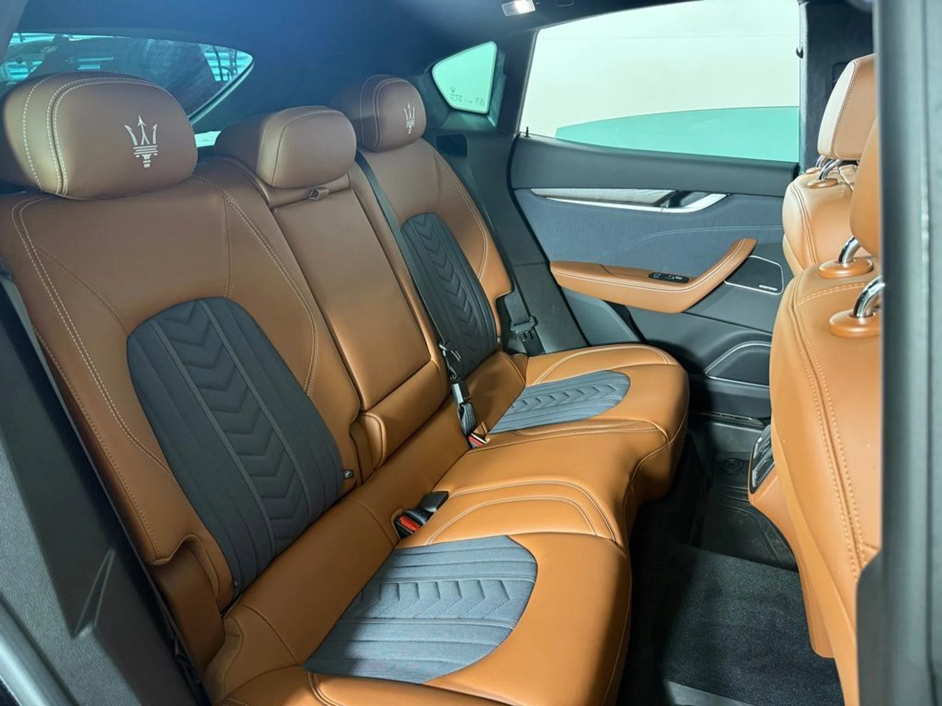 mph027_1221171185_438d0901990845709a0bb5802103d416_b1702ded72