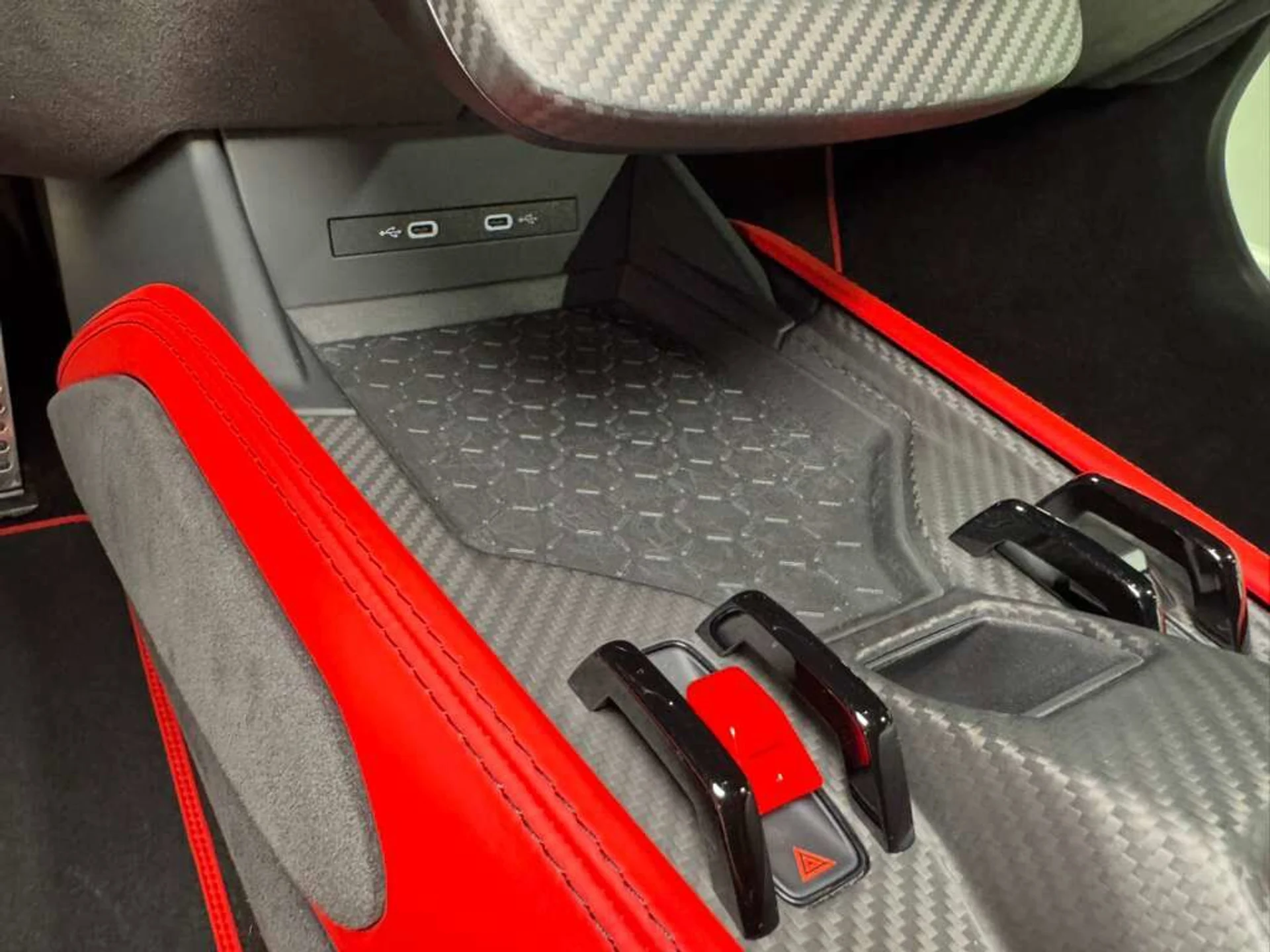 mph027_1221432577_eab04e16e337ed1531529de9c8ba399a_e3083dc9e4