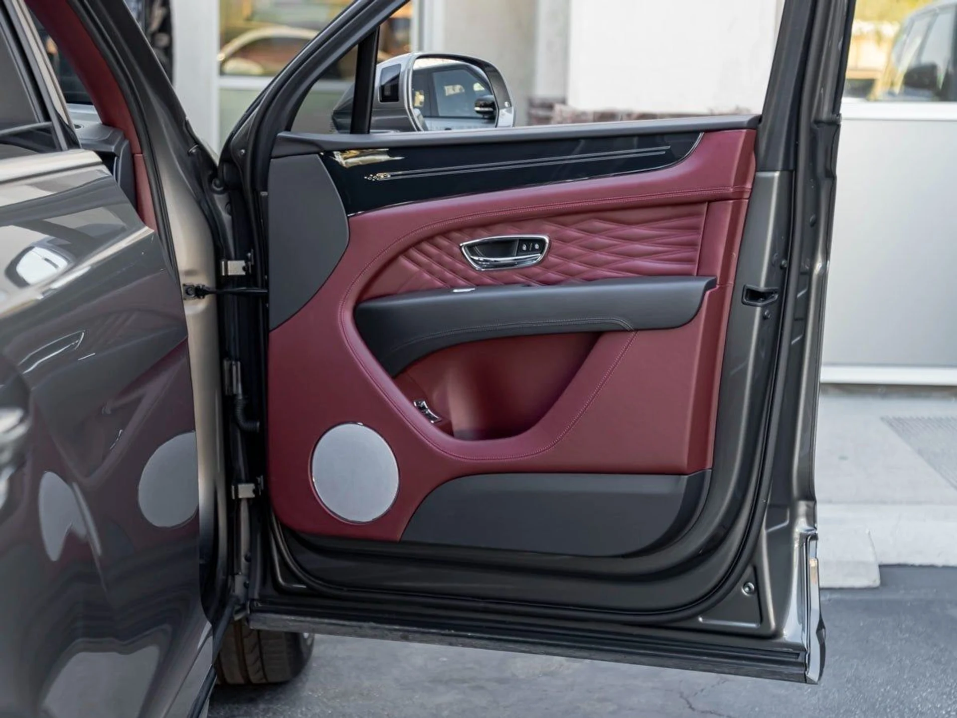 mph027_1223279787_28_3603a72912