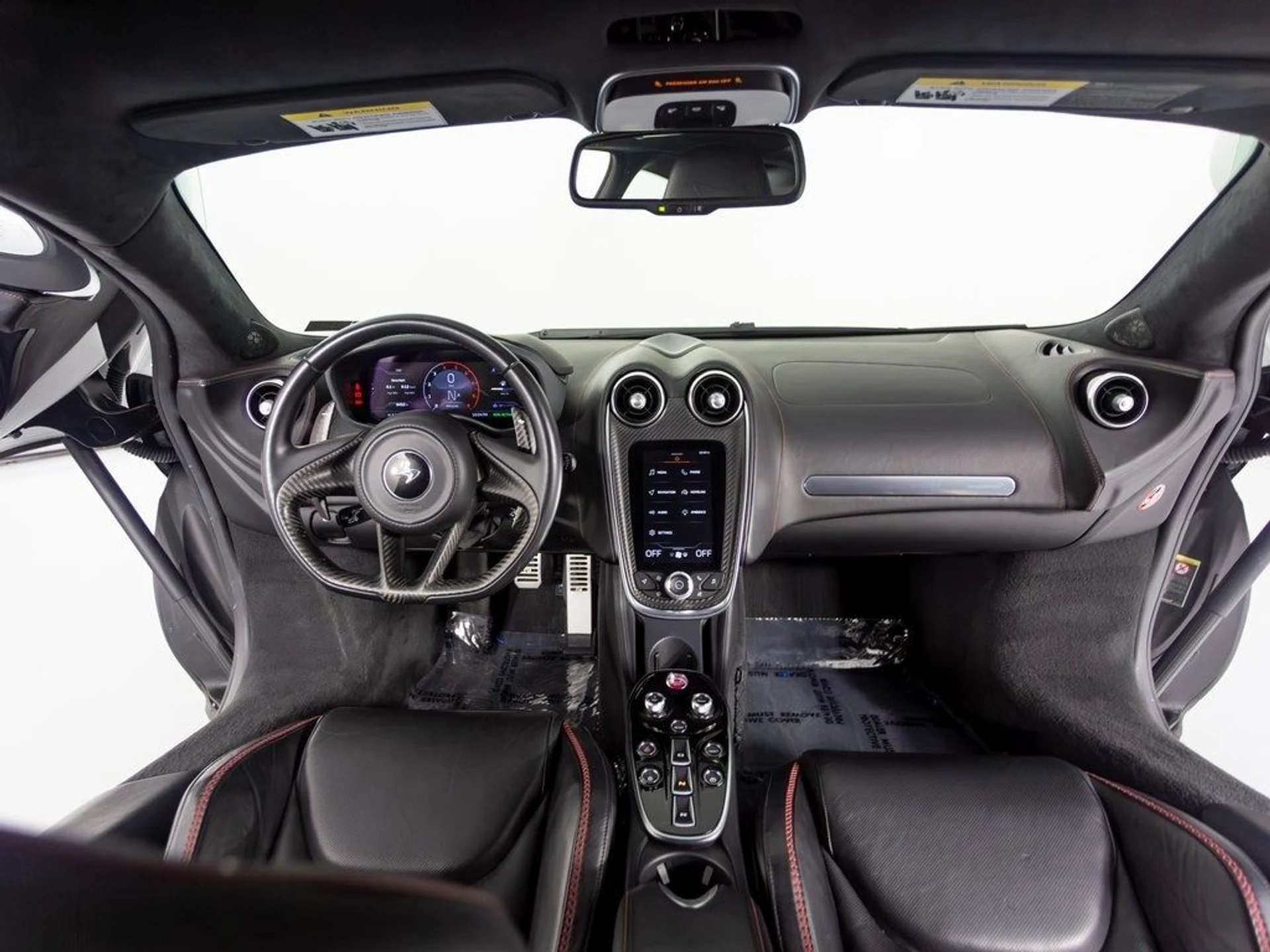 mph027_122448575_4b7cc54557a519c46f907b0382767fe1x_0f45d28099