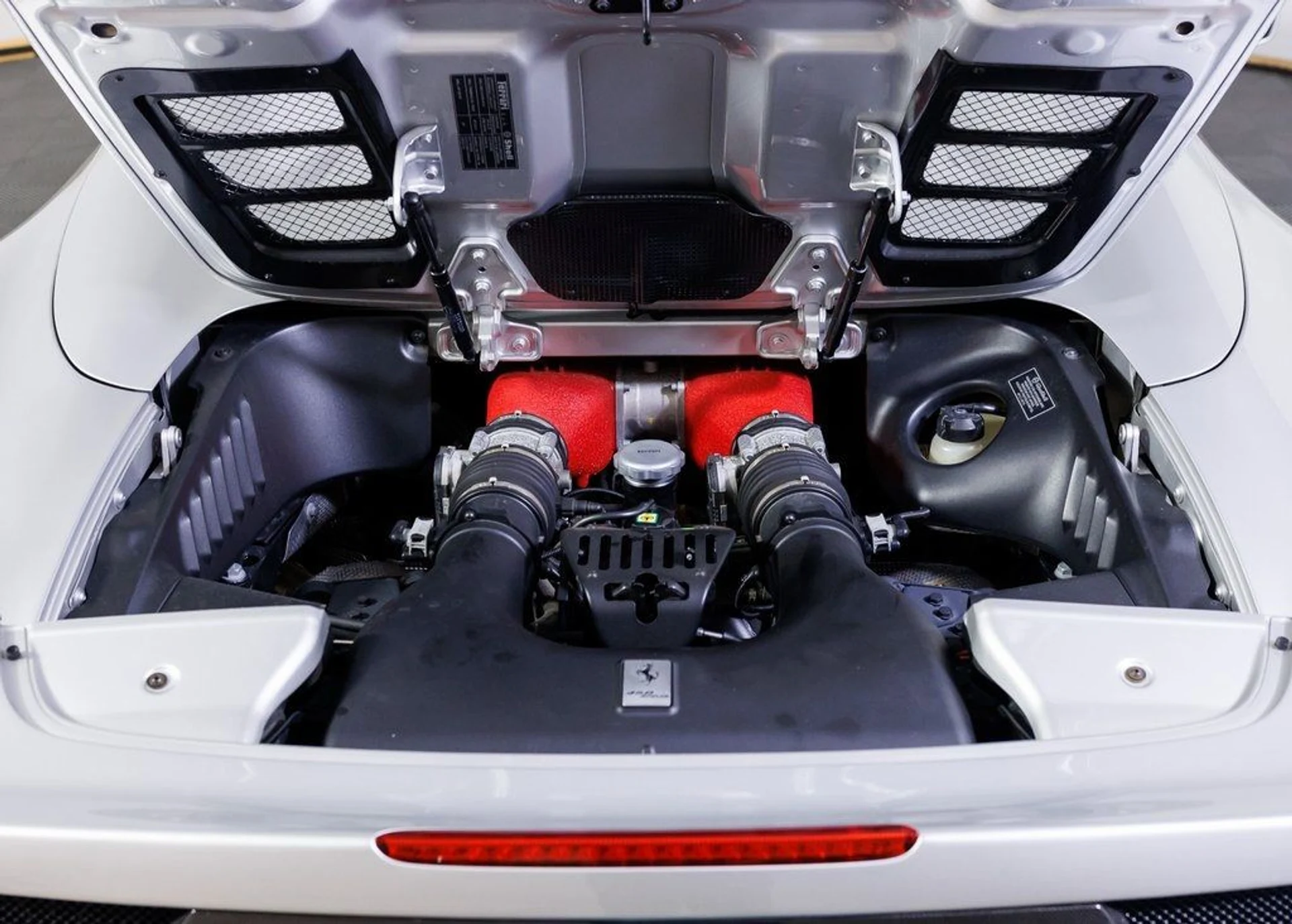 mph027_1225057575_004a8ad593ca60b1dcf5cd84e192a97a_a0f8f08232