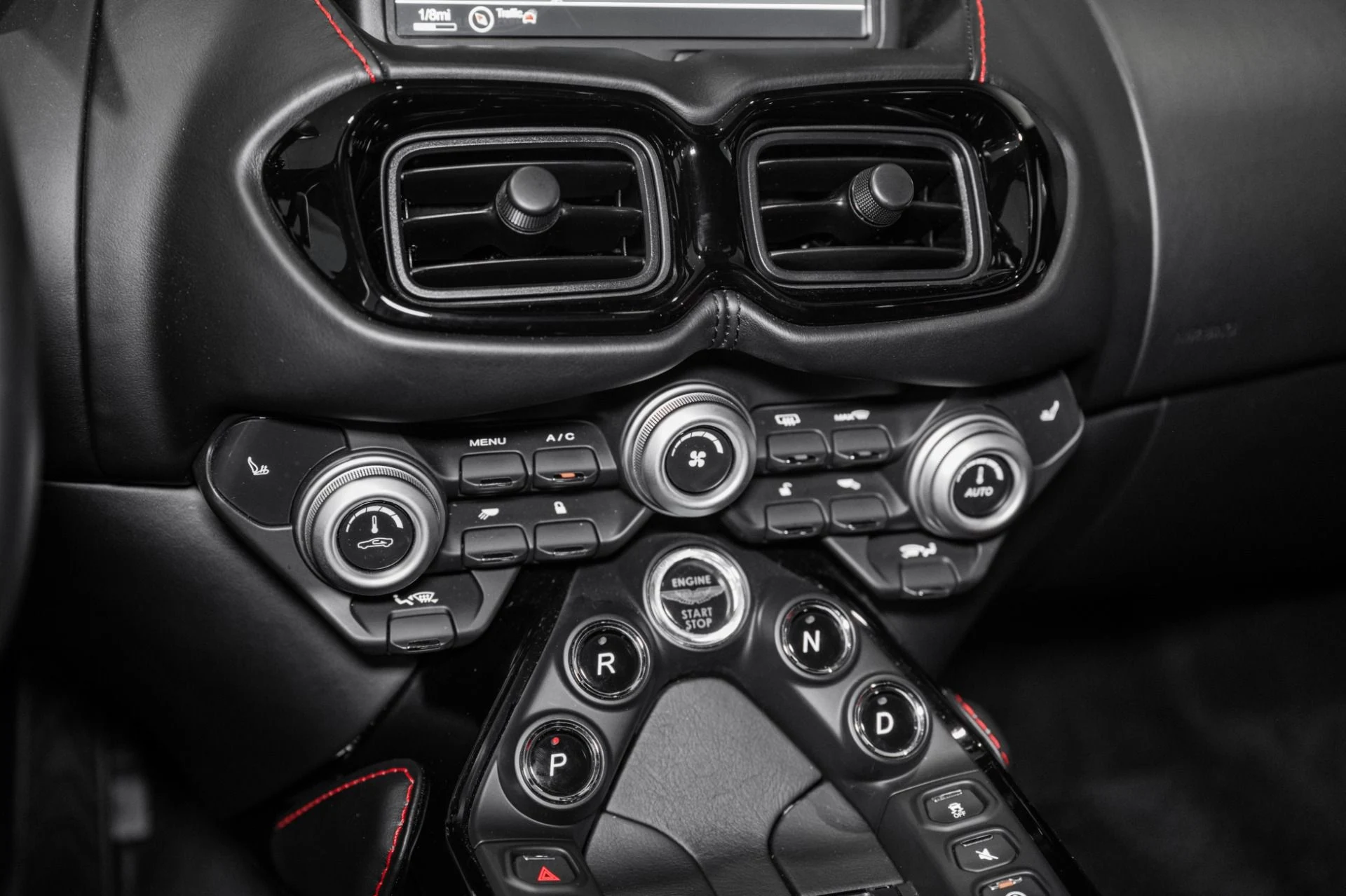 mph027_1228109145_Used_2019_Aston_Martin_Vantage_1779799907_09305727ca