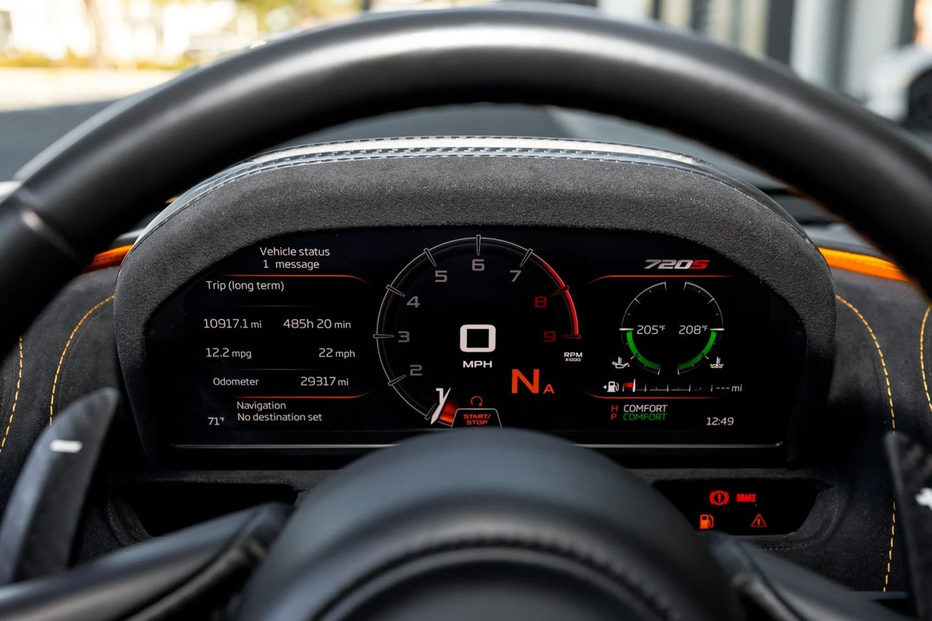 mph027_1245666886_625_p28_l_416af20833