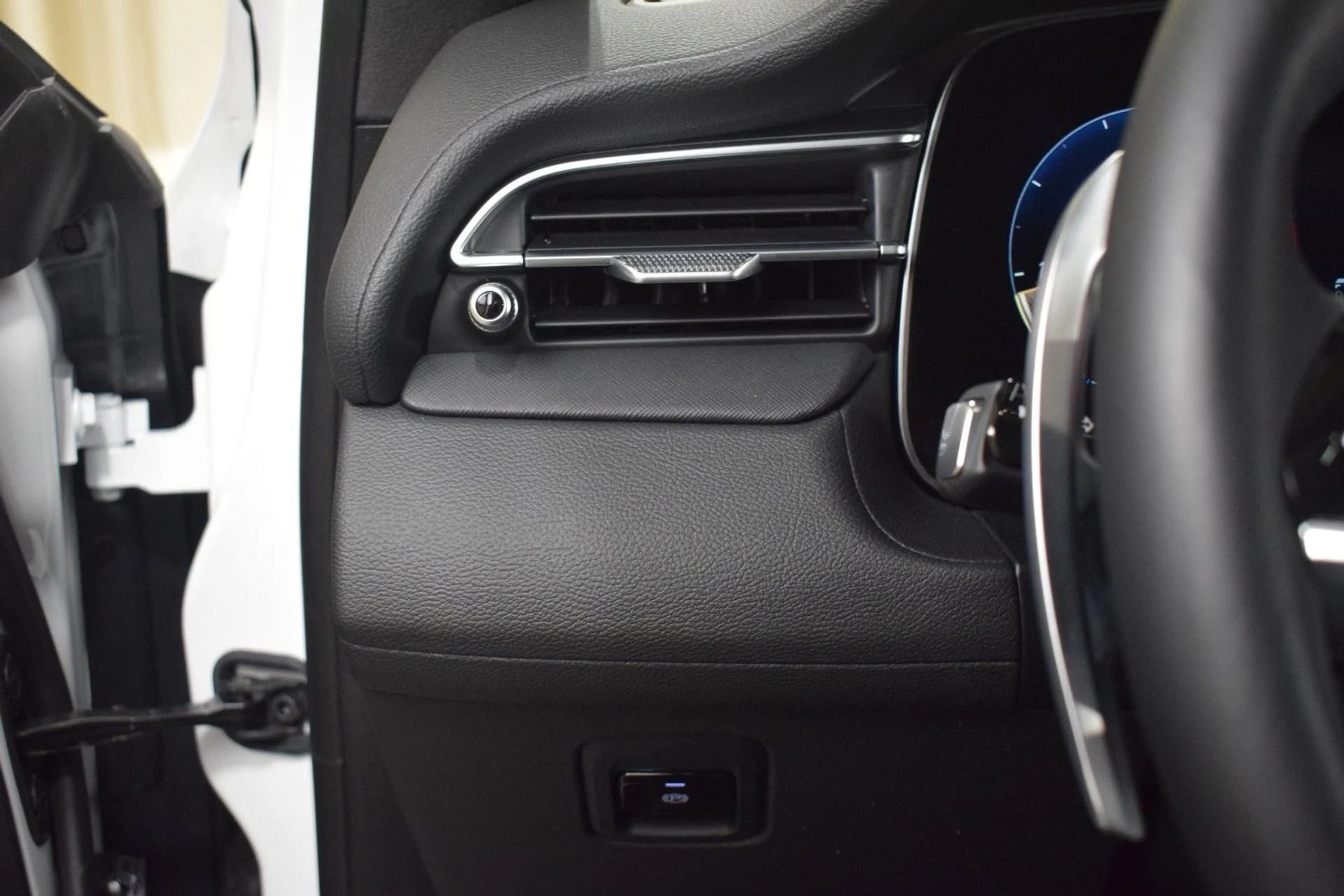 mph027_1247045970_92f35ace809f02bf54553779503b95dbx_1cdafe50fc