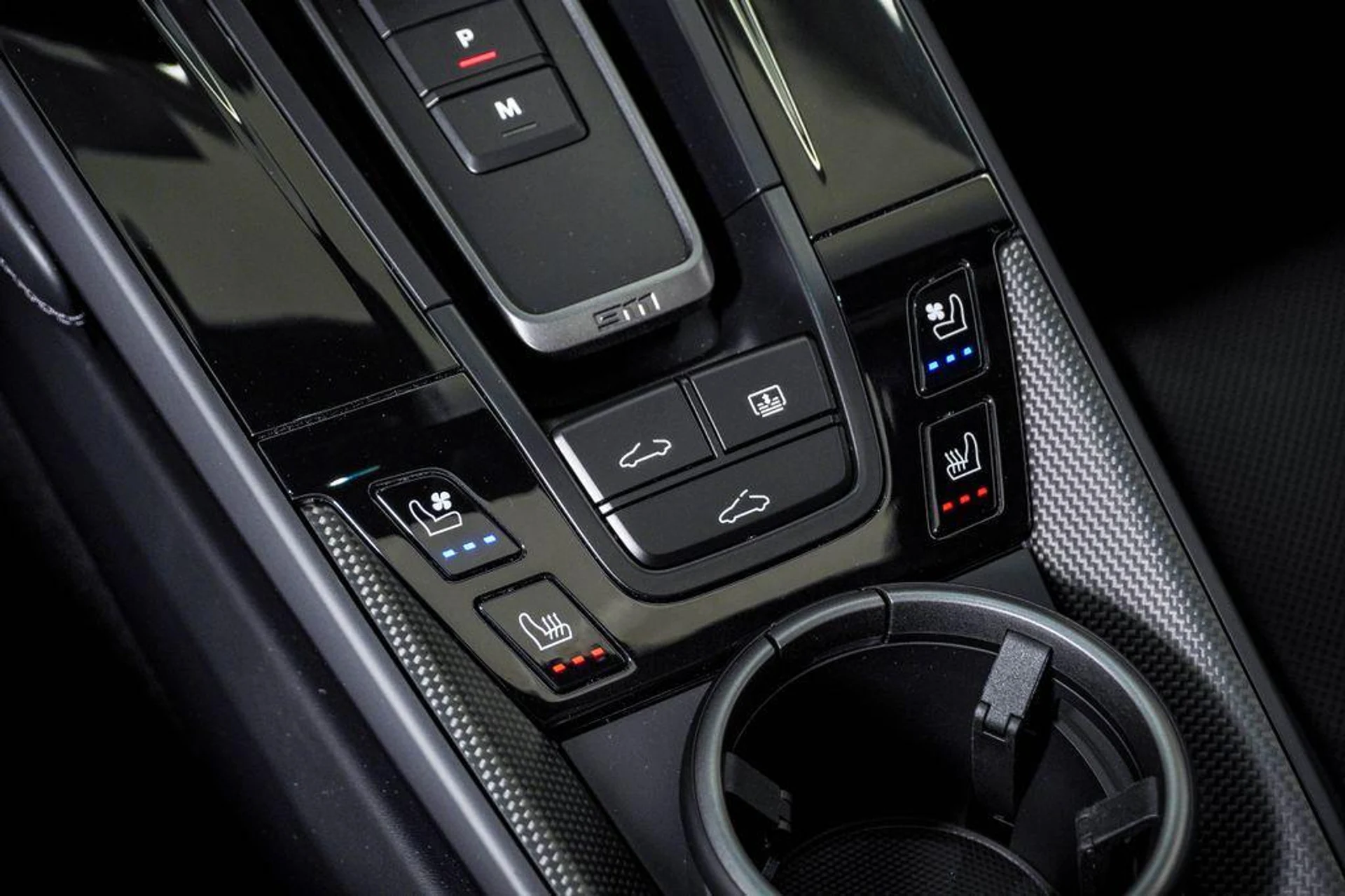 mph027_1247800146_Q_Yd_I8_T6_Hthp_NPW_10kv_L81k_Ur_Uk_d71b78e28a