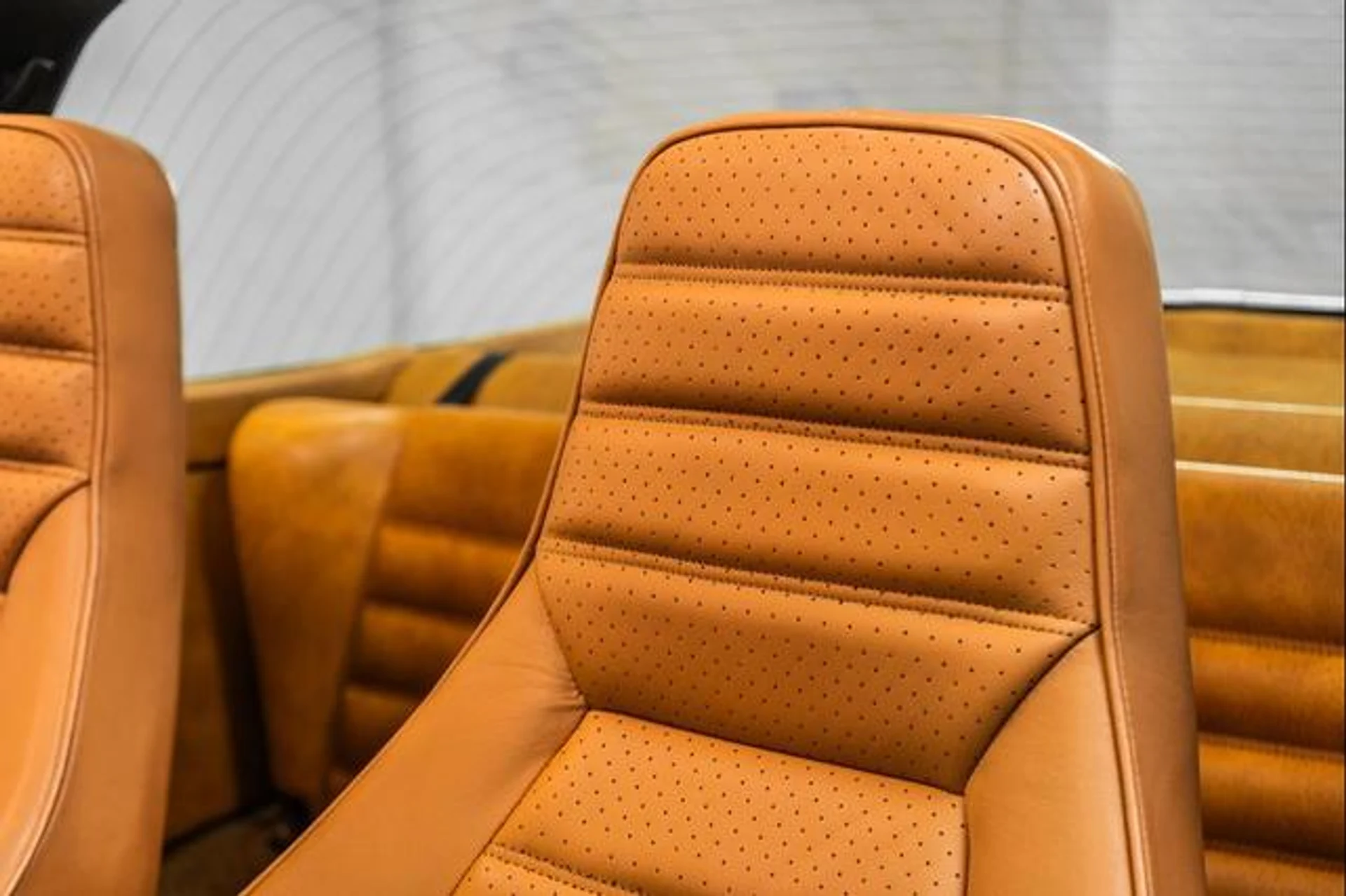 mph027_1255175911_If_R_Pyu3_Buste93co93dl_A3_Gj_D4_I_b39b5c43a6