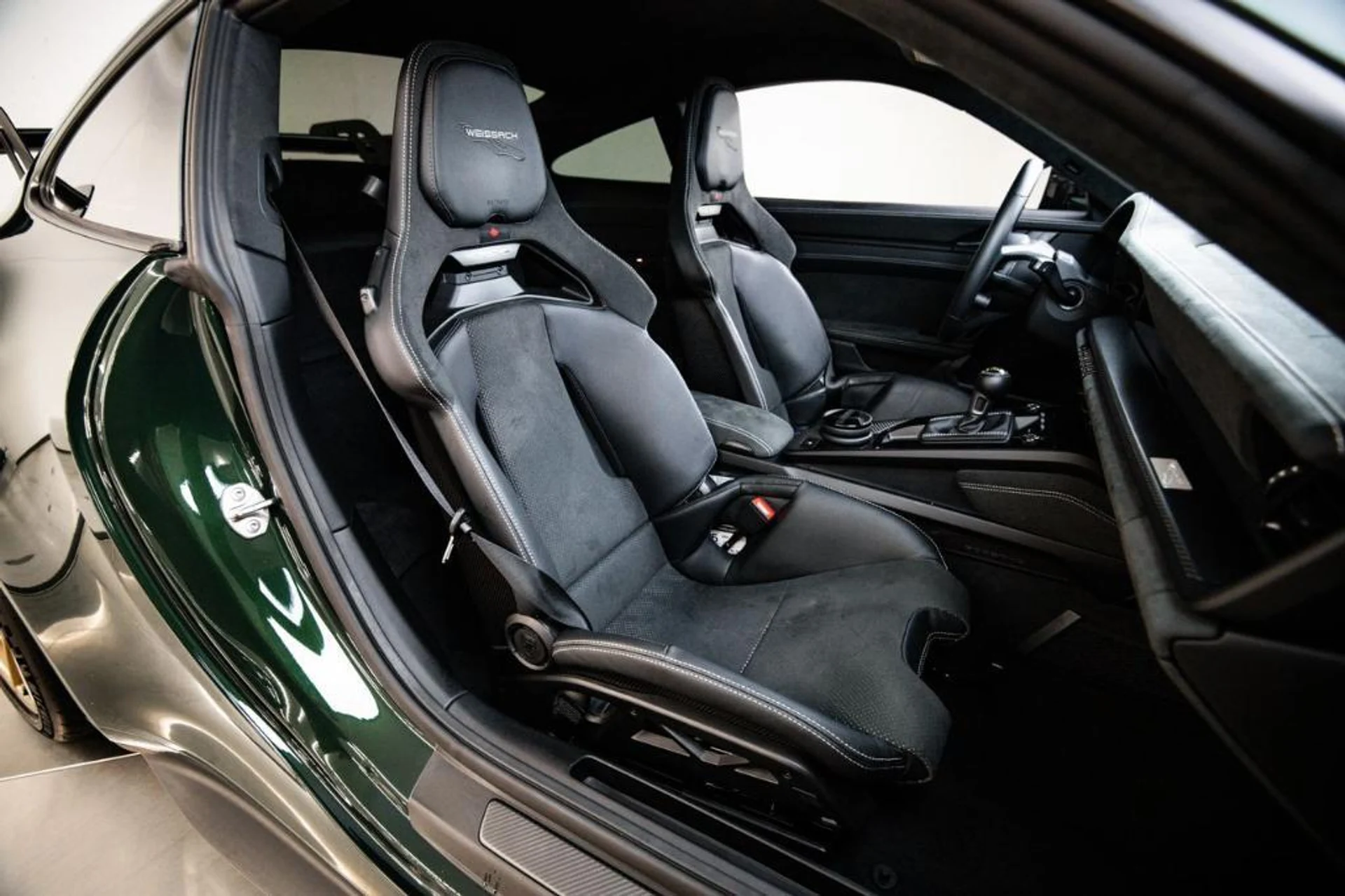 mph027_1257041934_Hv_H_Vb_Zs_IE_6x_G_Usk7_Cr_Gc_BBJQ_Xg_Y_35a8317b4d